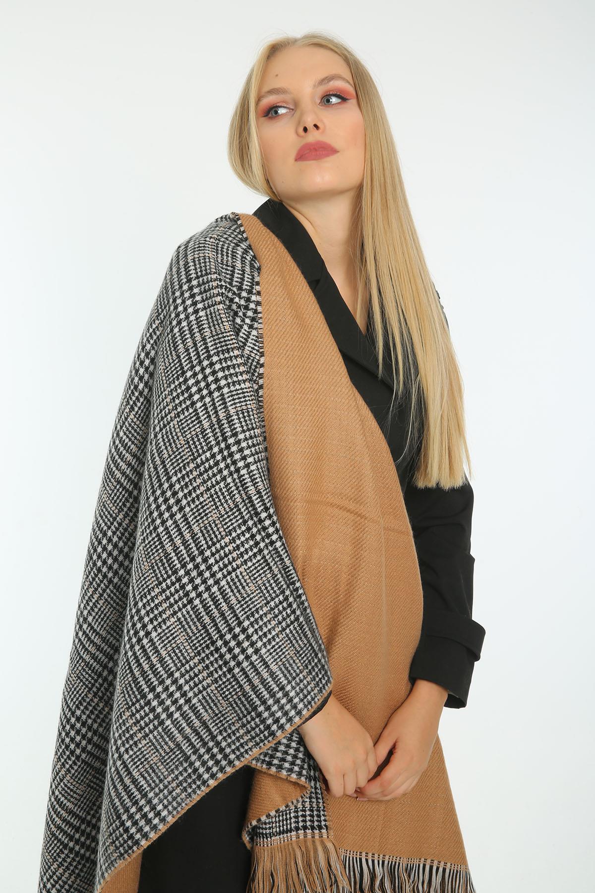 Çift Taraflı Kazayağı Ekose Desenli Atkı Omuz Şalı 70X185 cm 1212 Camel