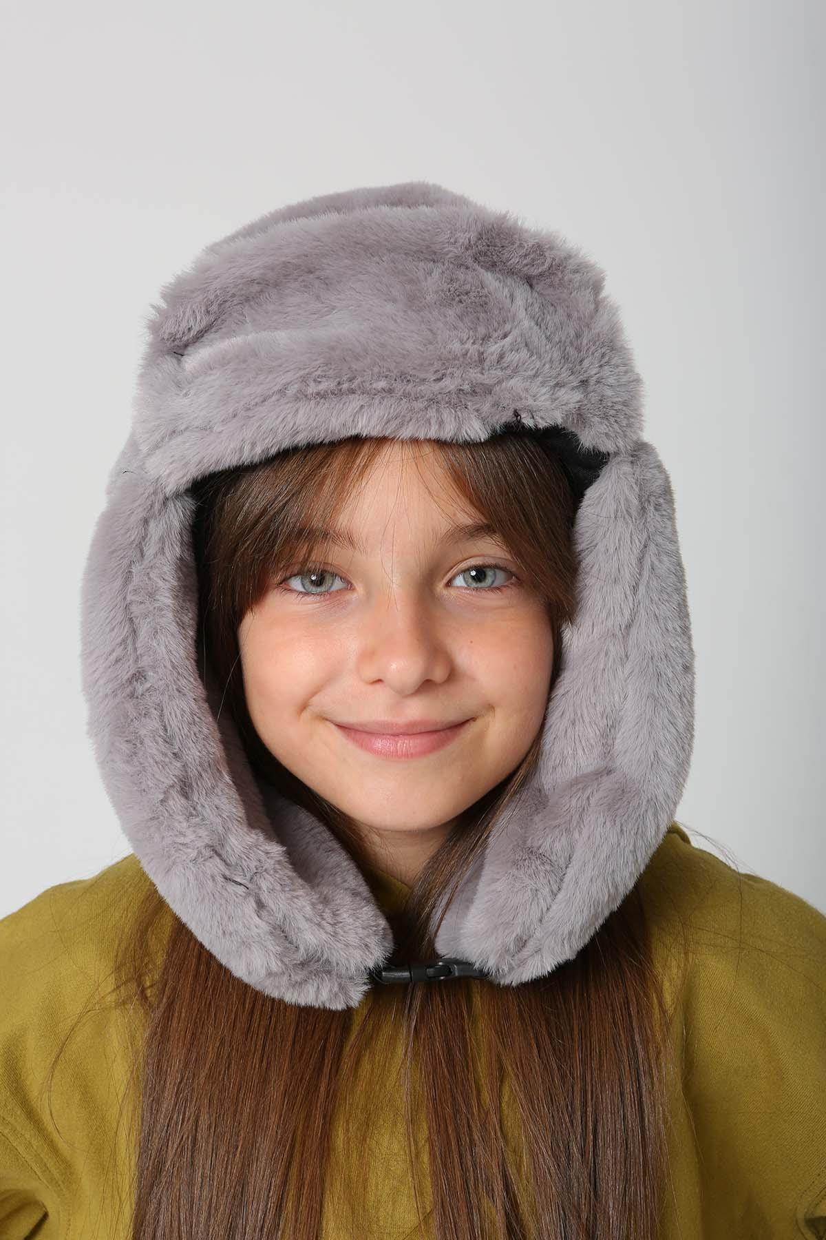 Çocuk Çıtçıtlı Kürklü Kulaklıklı Peluş Bere Şapka RKŞ-Ç-03 Gri