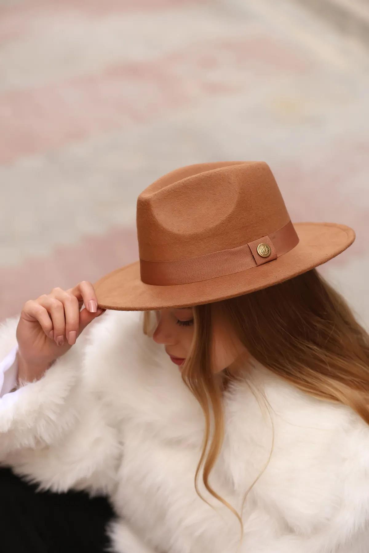 Düğme Detaylı Fötr Şapka 1145 Camel