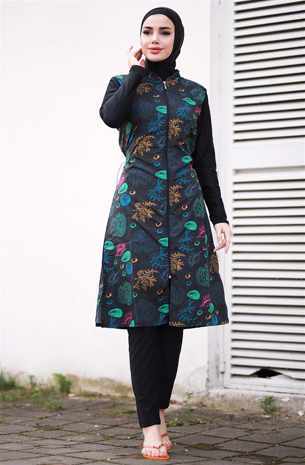 Emayo Tam Kapalı Tesettür Mayo Deniz Mayosu 2002 Emel Midye Desenli SİYAH