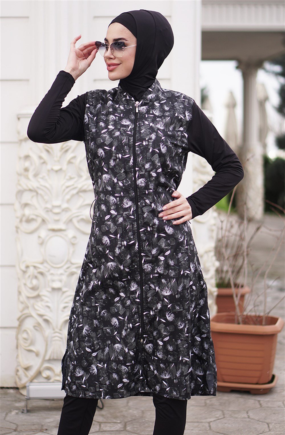 Emayo Tam Kapalı Tesettür Mayo Deniz Mayosu 2004 Çiğdem Beyaz Siyah