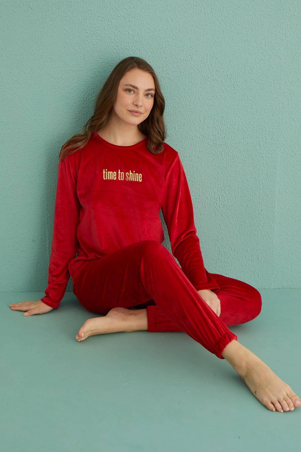 Kadın Kadife Pijama Takımı 13164-20 Kırmızı