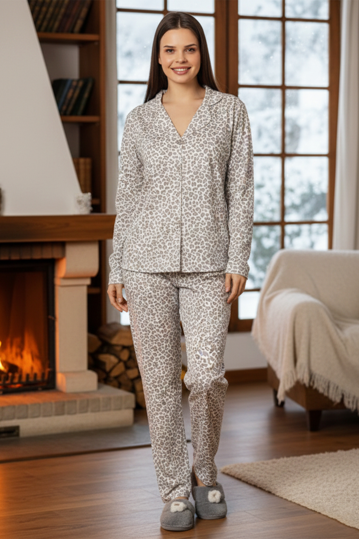 Kadın Leopar Desen Önü Düğmeli Suprem Pijama Takımı 0547 Beyaz02