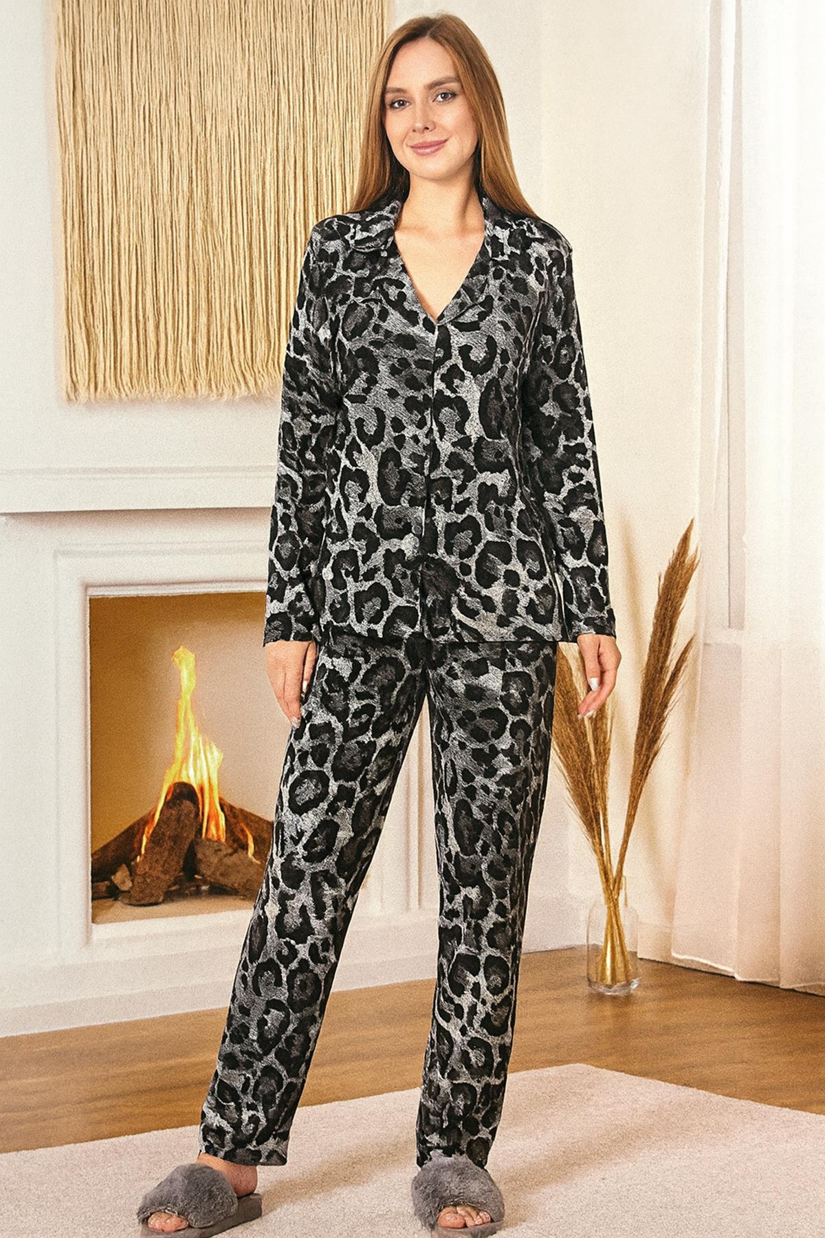 Kadın Leopar Desen Saphire Önü Düğmeli Pijama Takımı 0478 Siyah08
