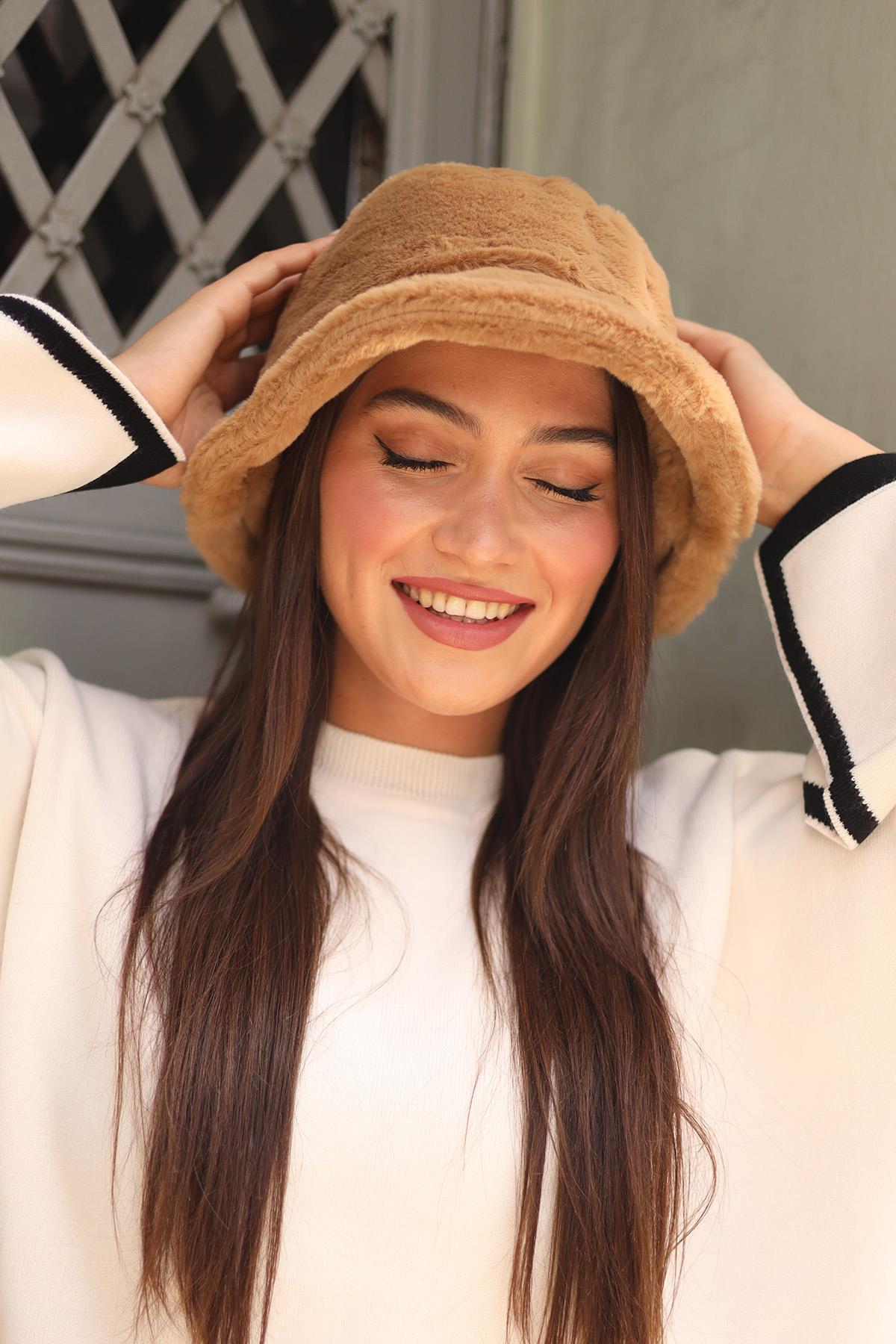 Kadın Peluş Bucket Şapka RKŞ-01 Camel