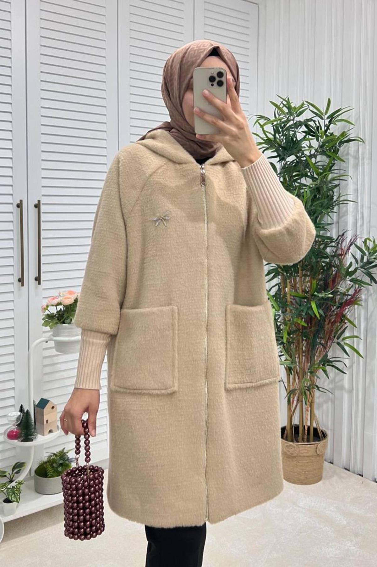 Kapşonlu Fermuarlı Broş Detaylı Kürk Ceket Kaban 10411 Camel