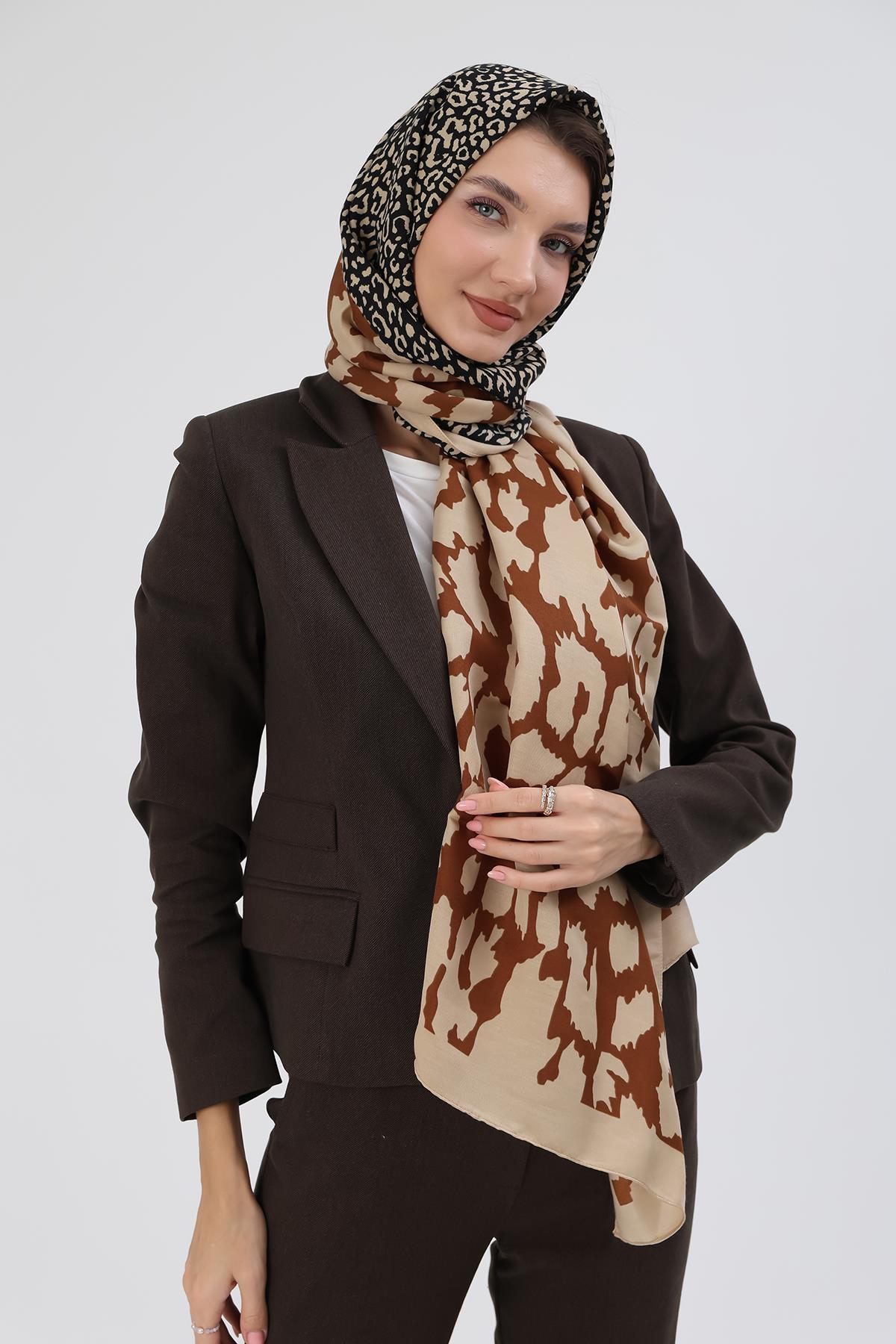 Leopar Desen Kadın Şal 3955 Bej
