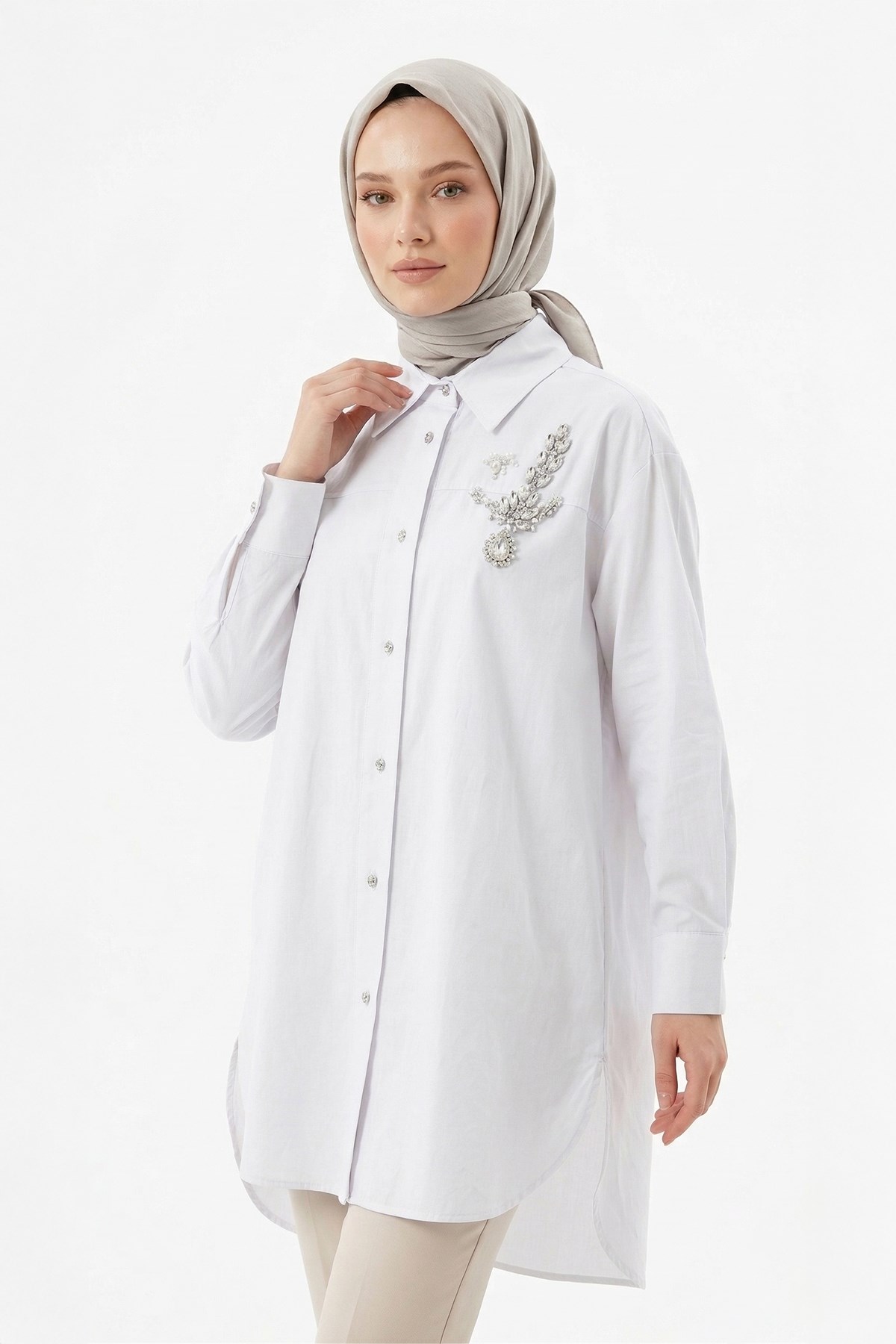 Levidor Taş Detaylı Gömlek 230138 Beyaz