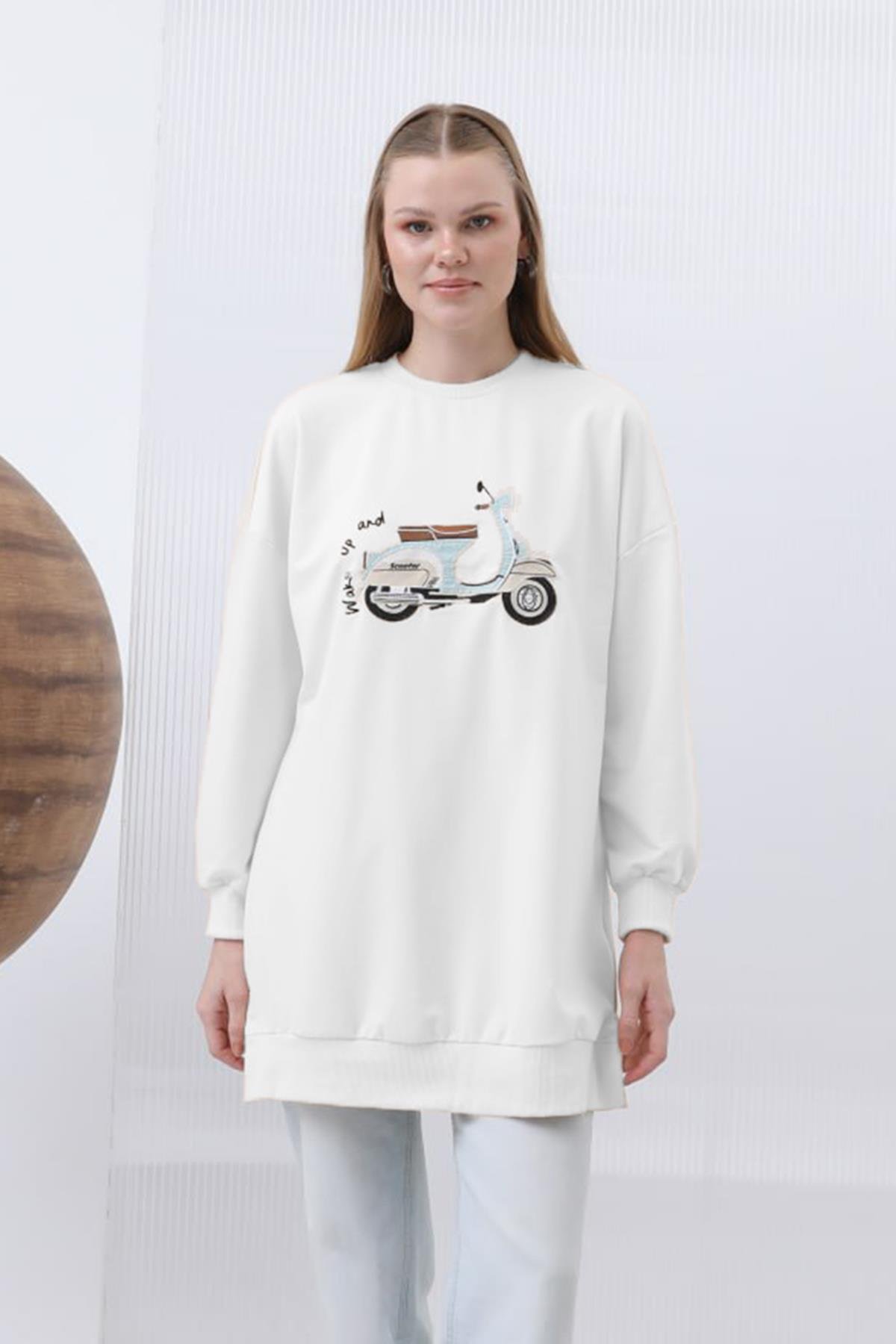 Motor Nakış İşlemeli Sweat Tunik 10636 Ekru