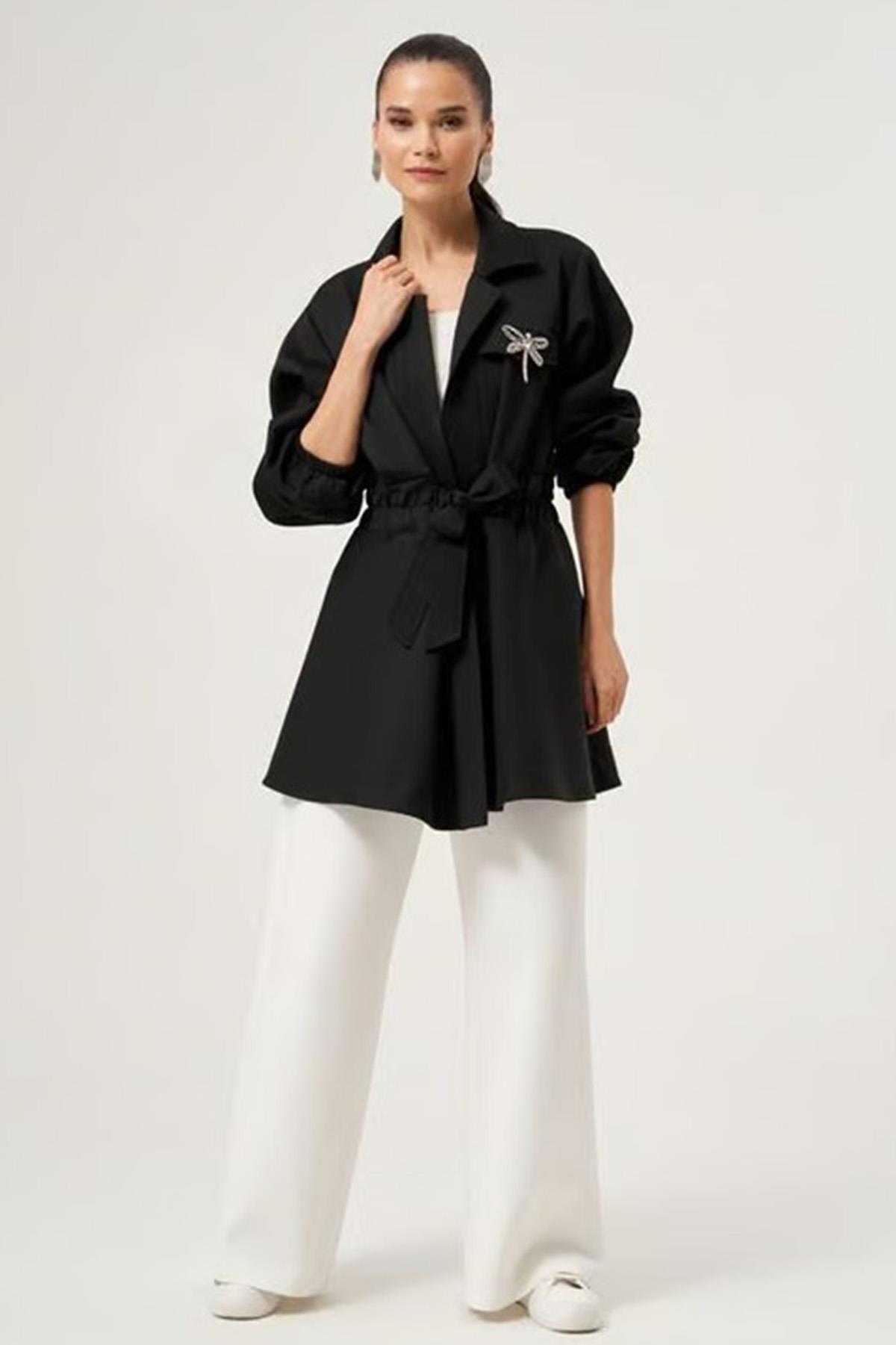 Nuss Broşlu Kap Ceket 6001 Siyah