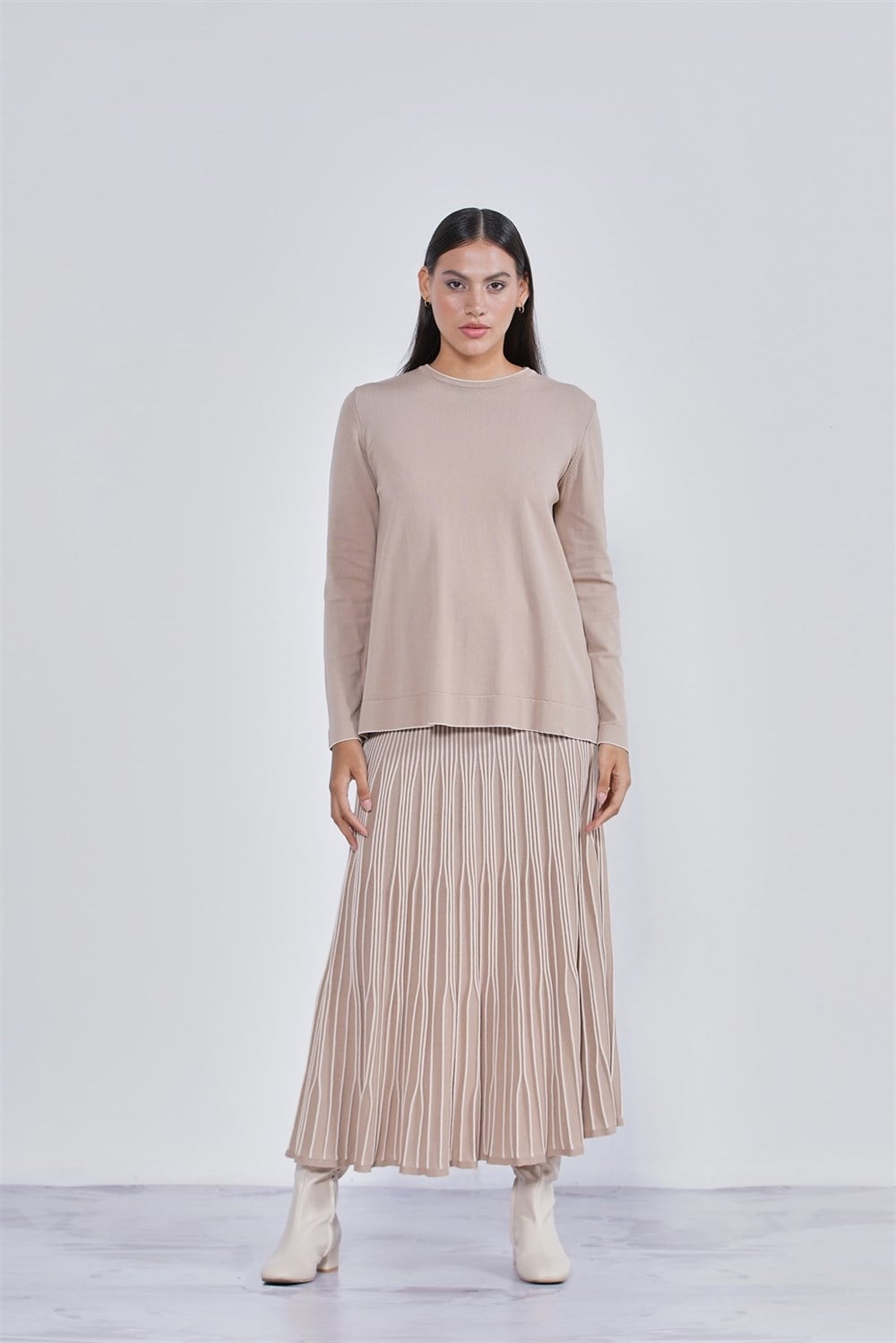 Nuss Merserize Piliseli Biyeli Triko Etekli Takım NS-22K-926TKM Mocha