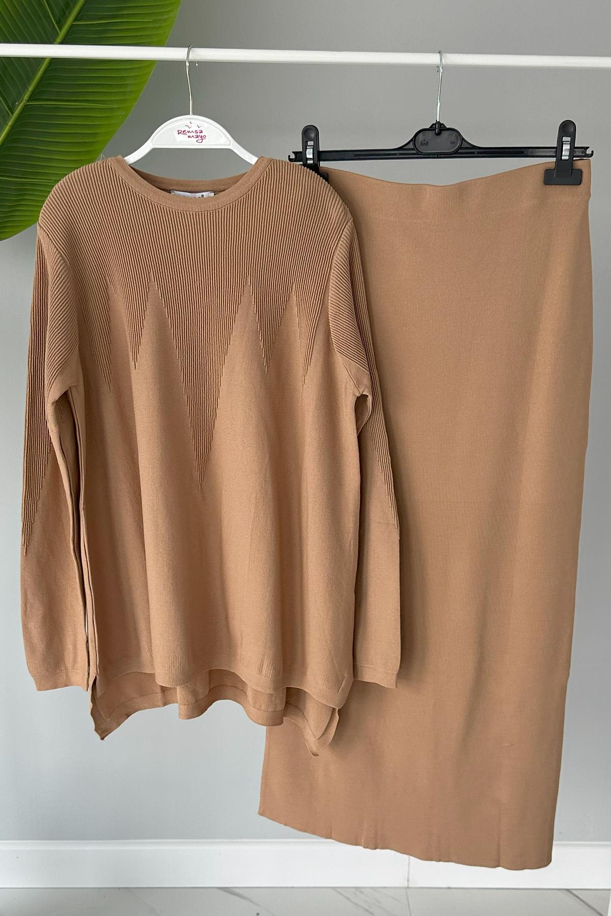 Nuss Merserize Triko Kalem Etekli Takım 906 Mocha