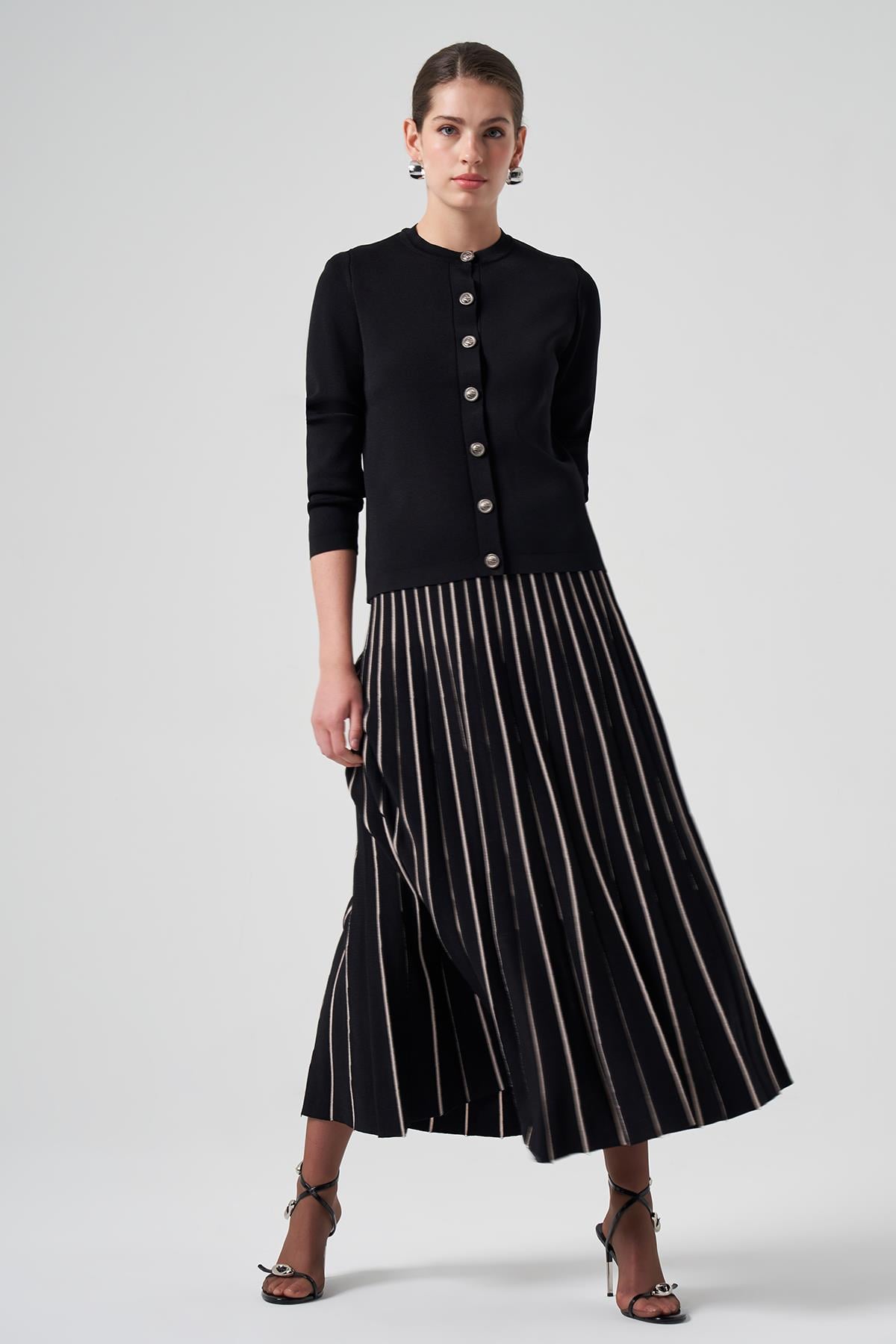 Nuss Merserize Triko Pilise Etekli Hırka Takım 1311 Siyah