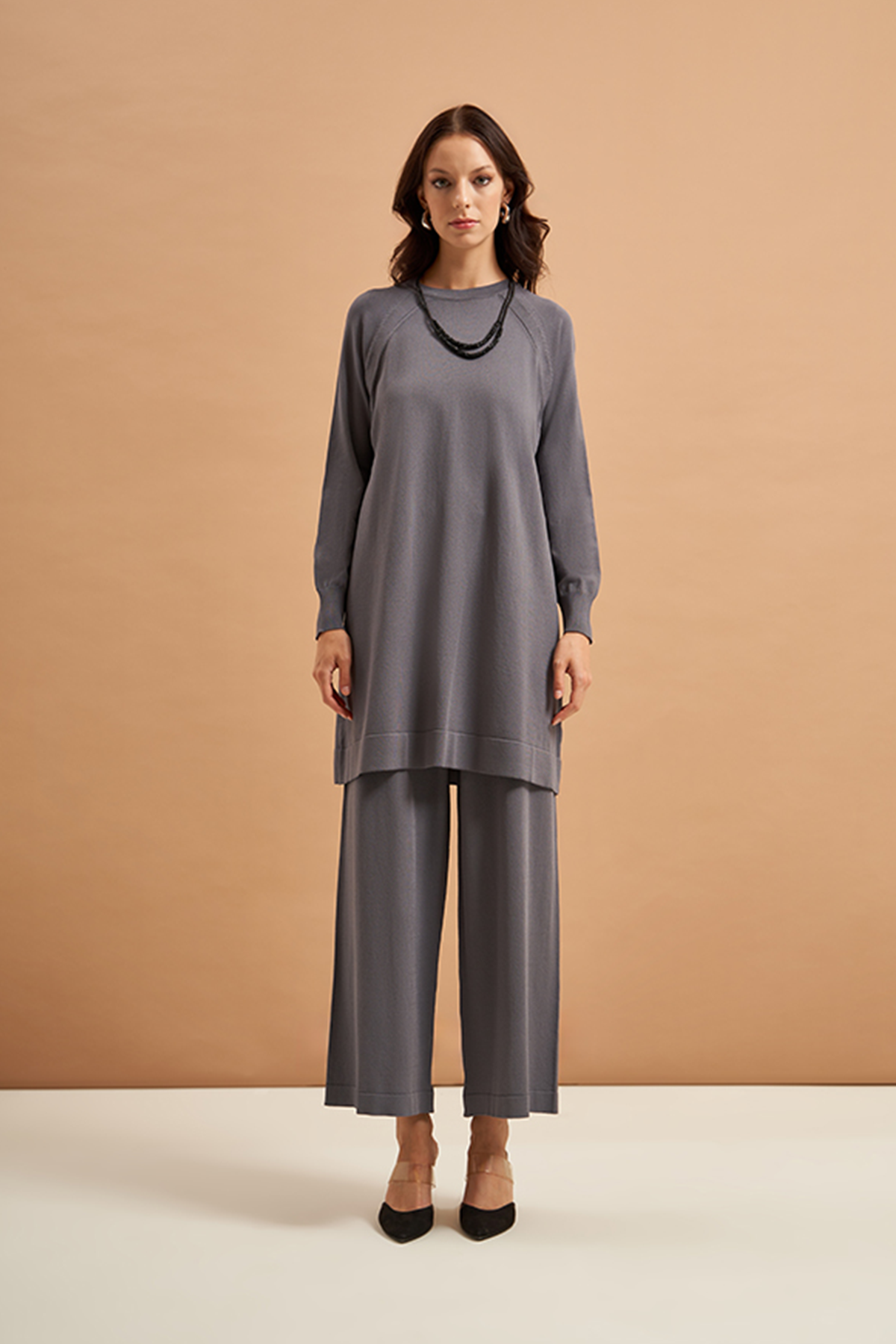 Nuss Merserize Tunik Detaylı Triko  Pantolonlu Takım NS-23K-601TKM Füme