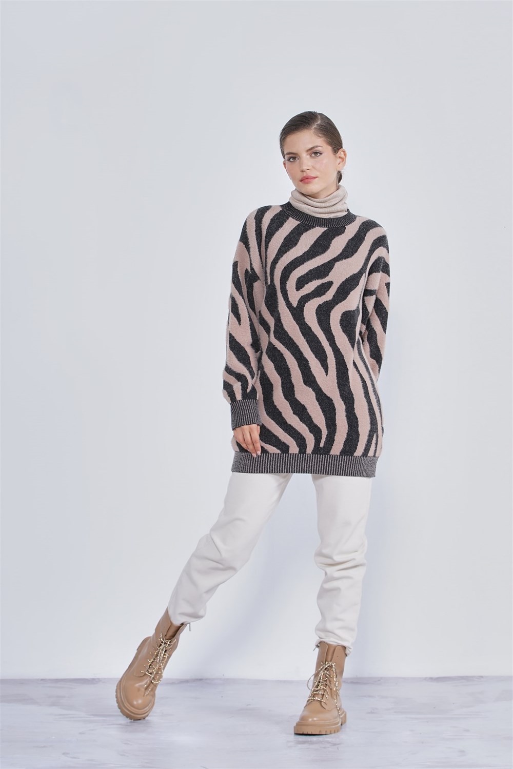 Nuss Zebra Desen Kazak NS-22K-9004KZK Siyah Mocha