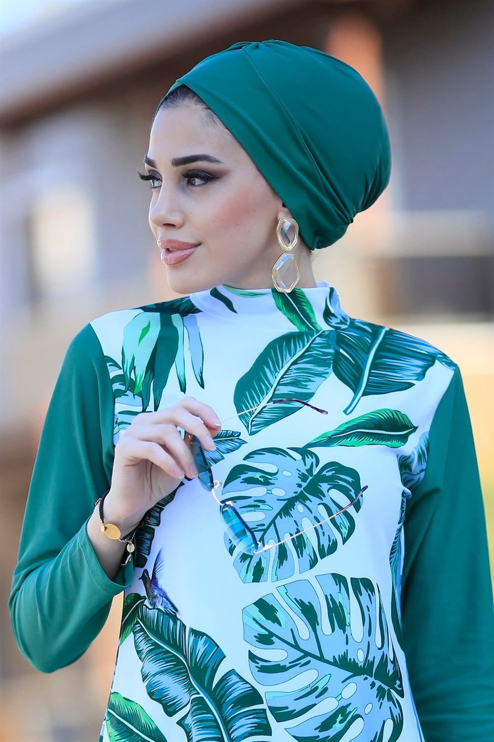 Yeşil Kombin Çapraz Bone