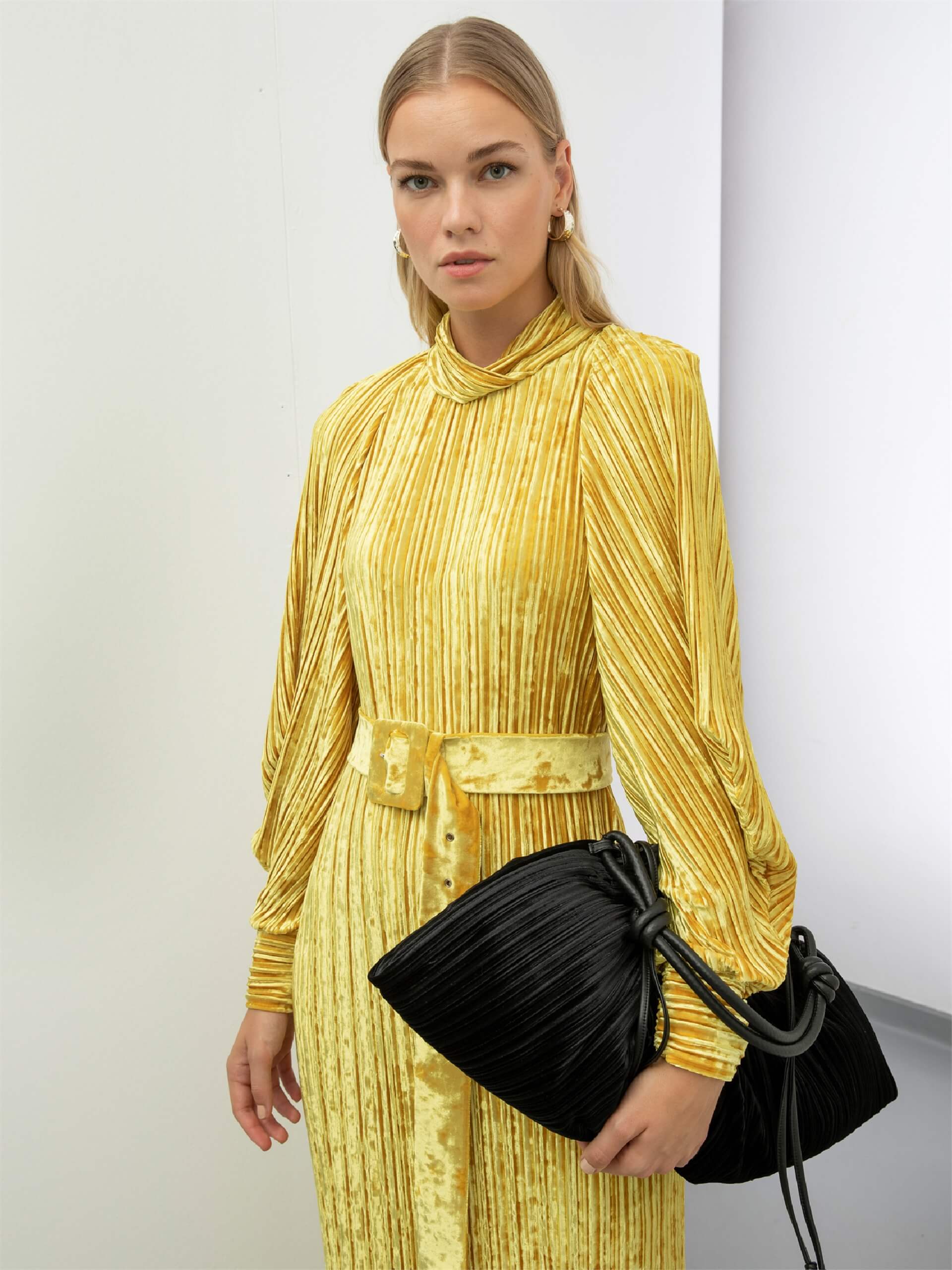 Sarı Kadife Elbise | BAQA