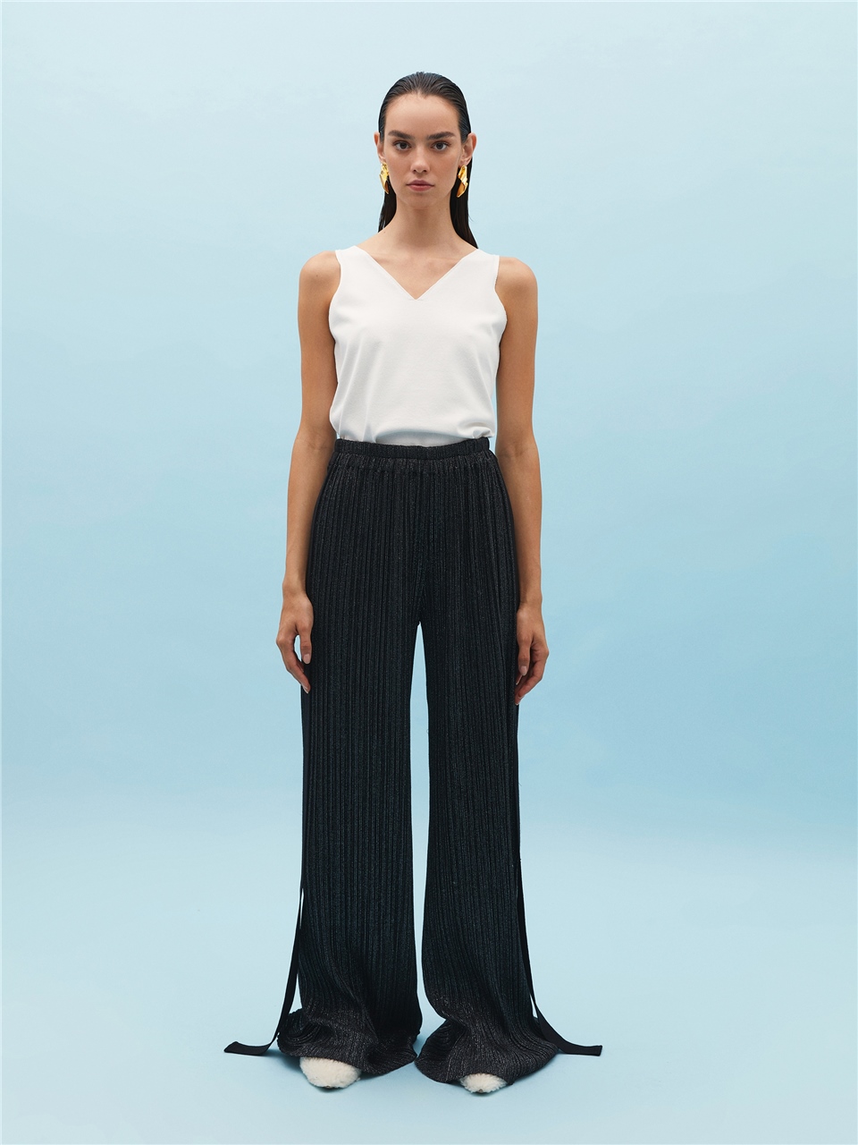 ZARA - NEW COLLECTION - WIDE PLEATED TROUSERS | Trousers women, Maxi pants,  Zara