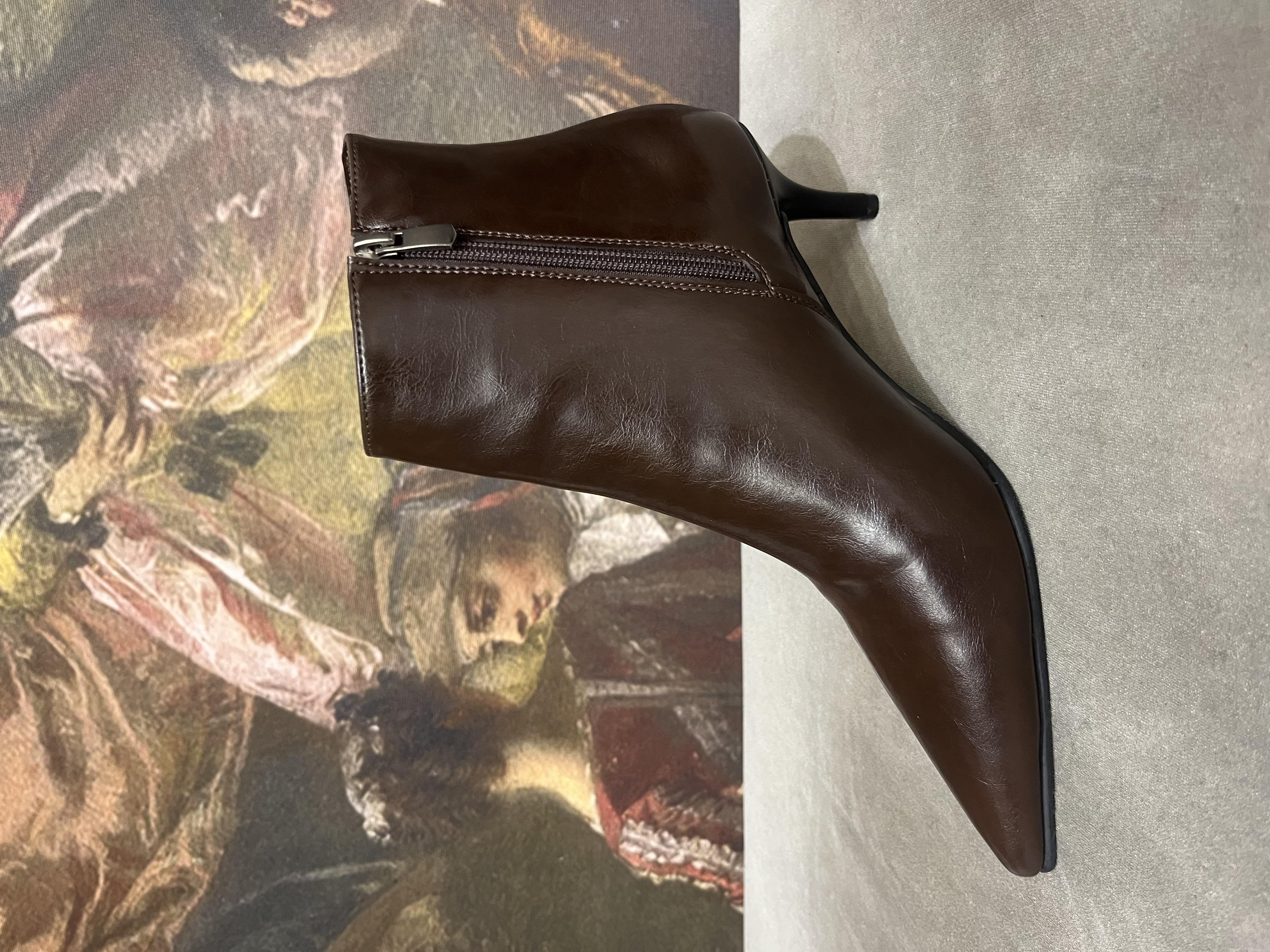 ACI KAHVE SİVRİ RUSTİK  TOPUKLU BOT 