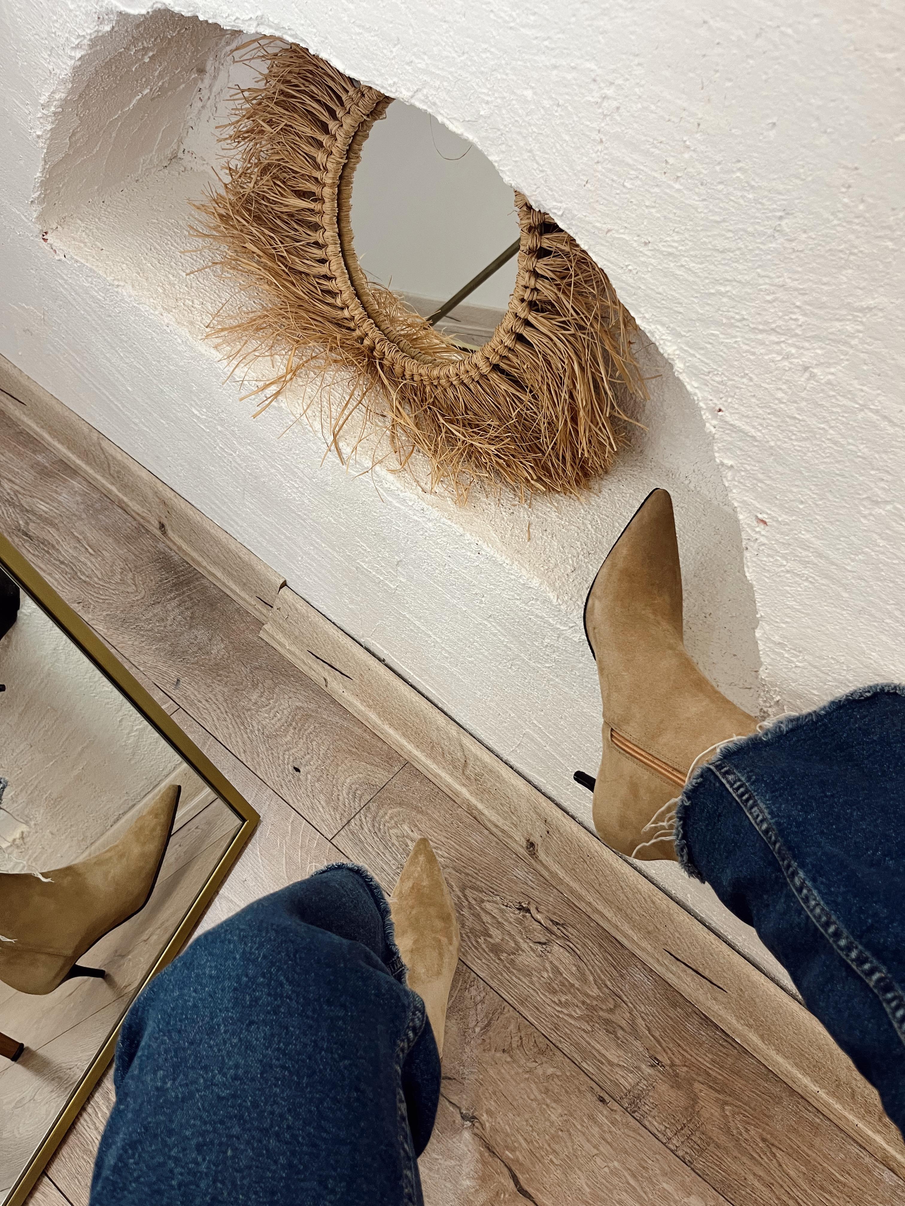 BAL BEJİ HAKİKİ SÜET TOPUKLU BOT