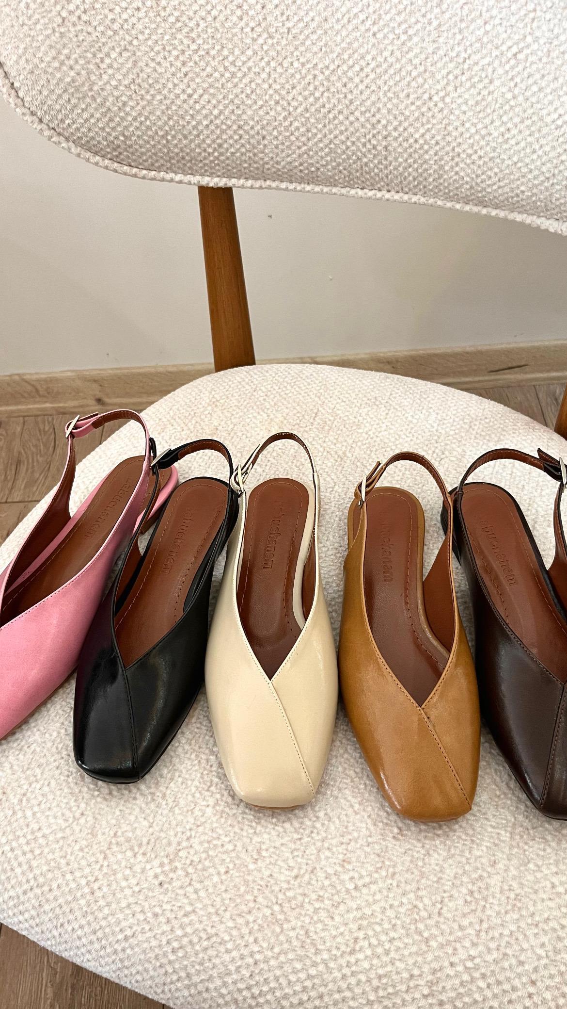 BEJ KARE RUSTİK KUMAŞ SANDALET