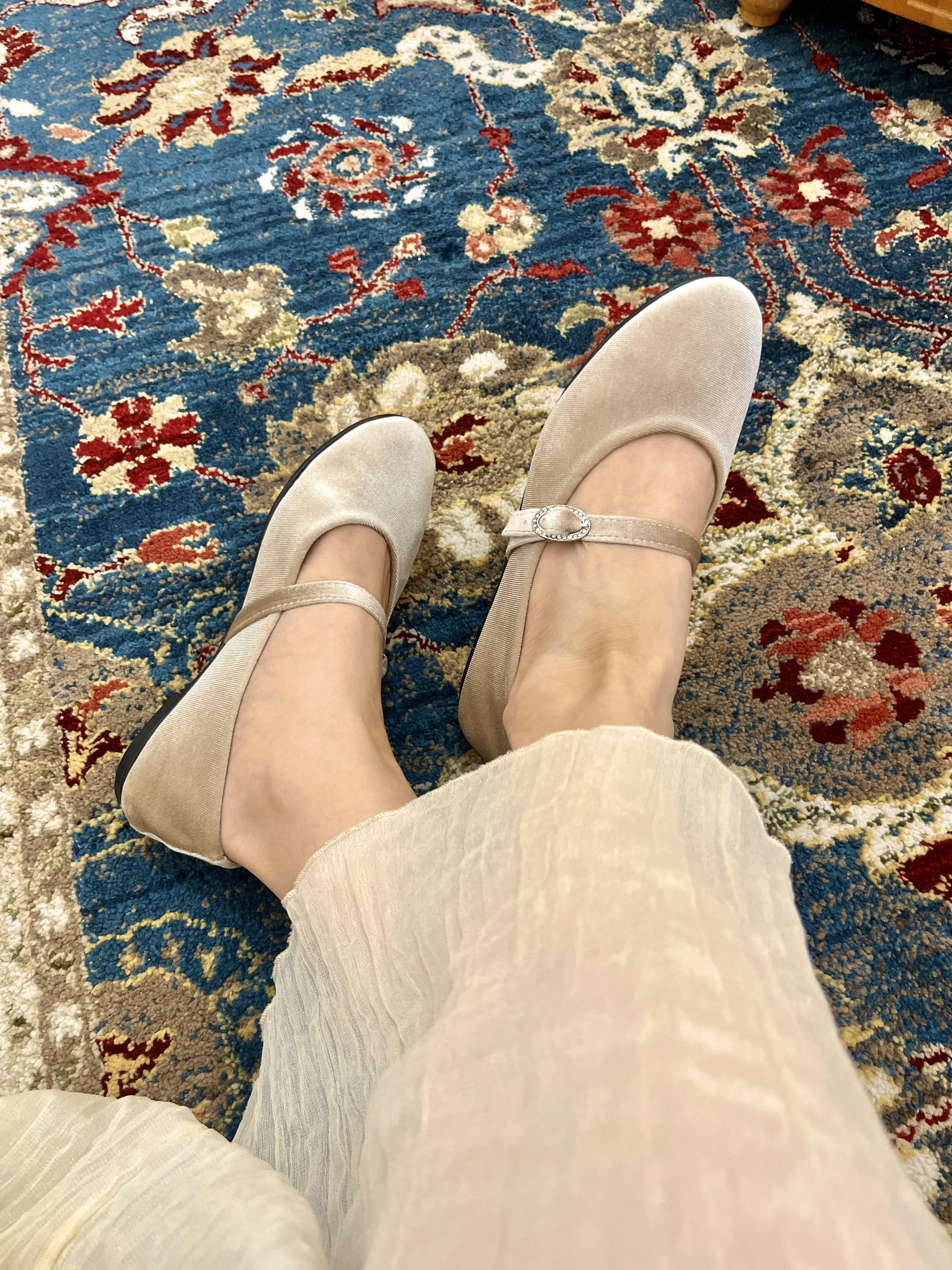 BEJ TOKALI KADİFE BABET