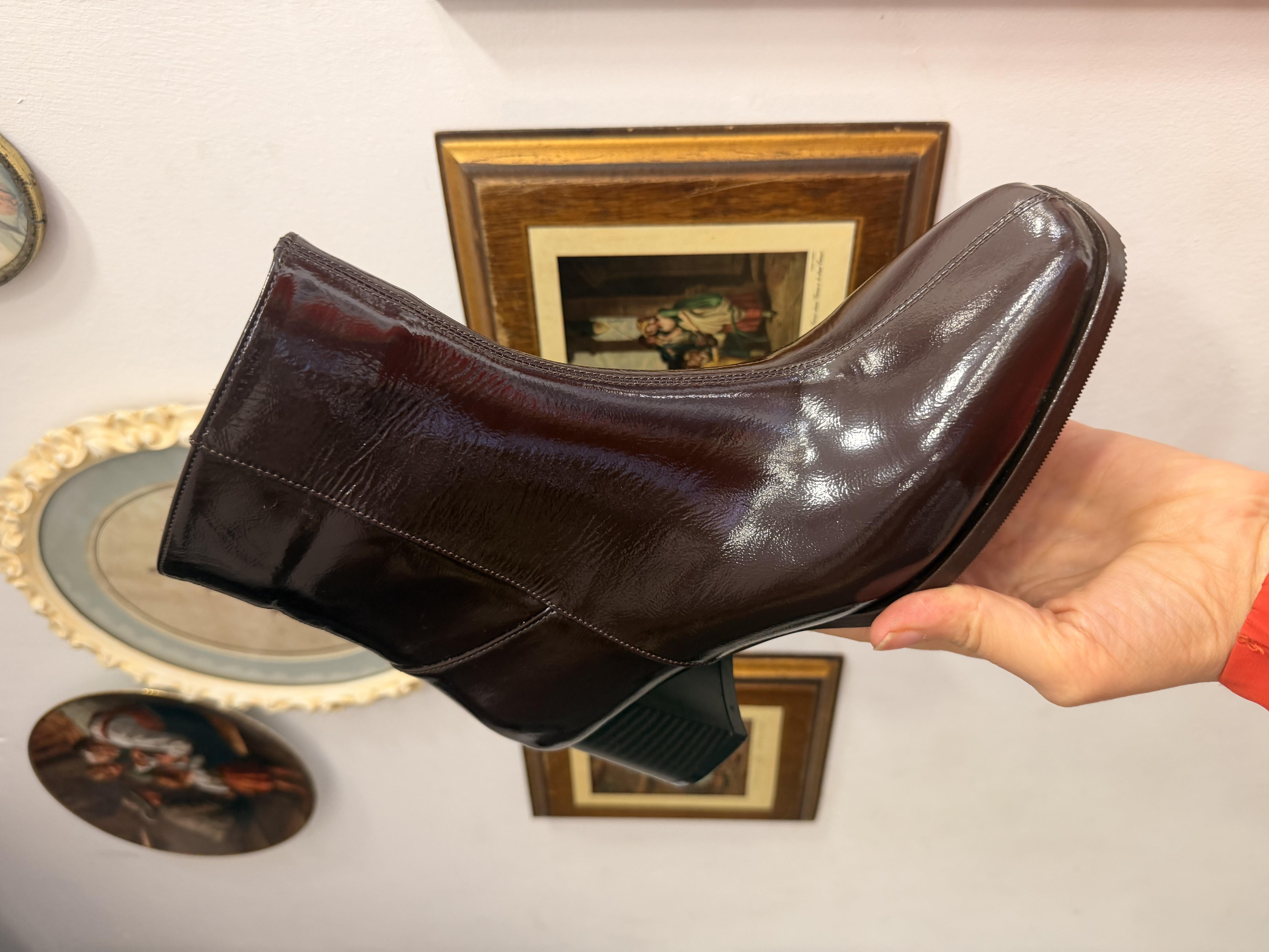 KAHVE RUGAN GERÇEK DERİ TOPUKLU