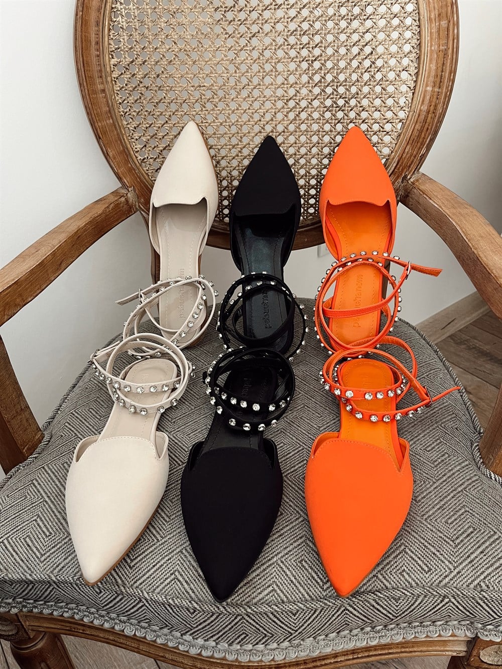 TURUNCU ZARA KUMAŞ SANDALET