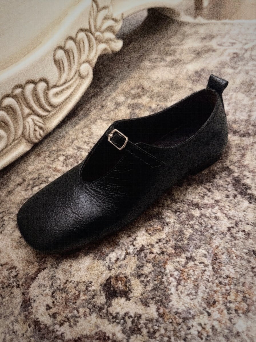 URBAN SİYAH DERİ KEMERLİ BABET 