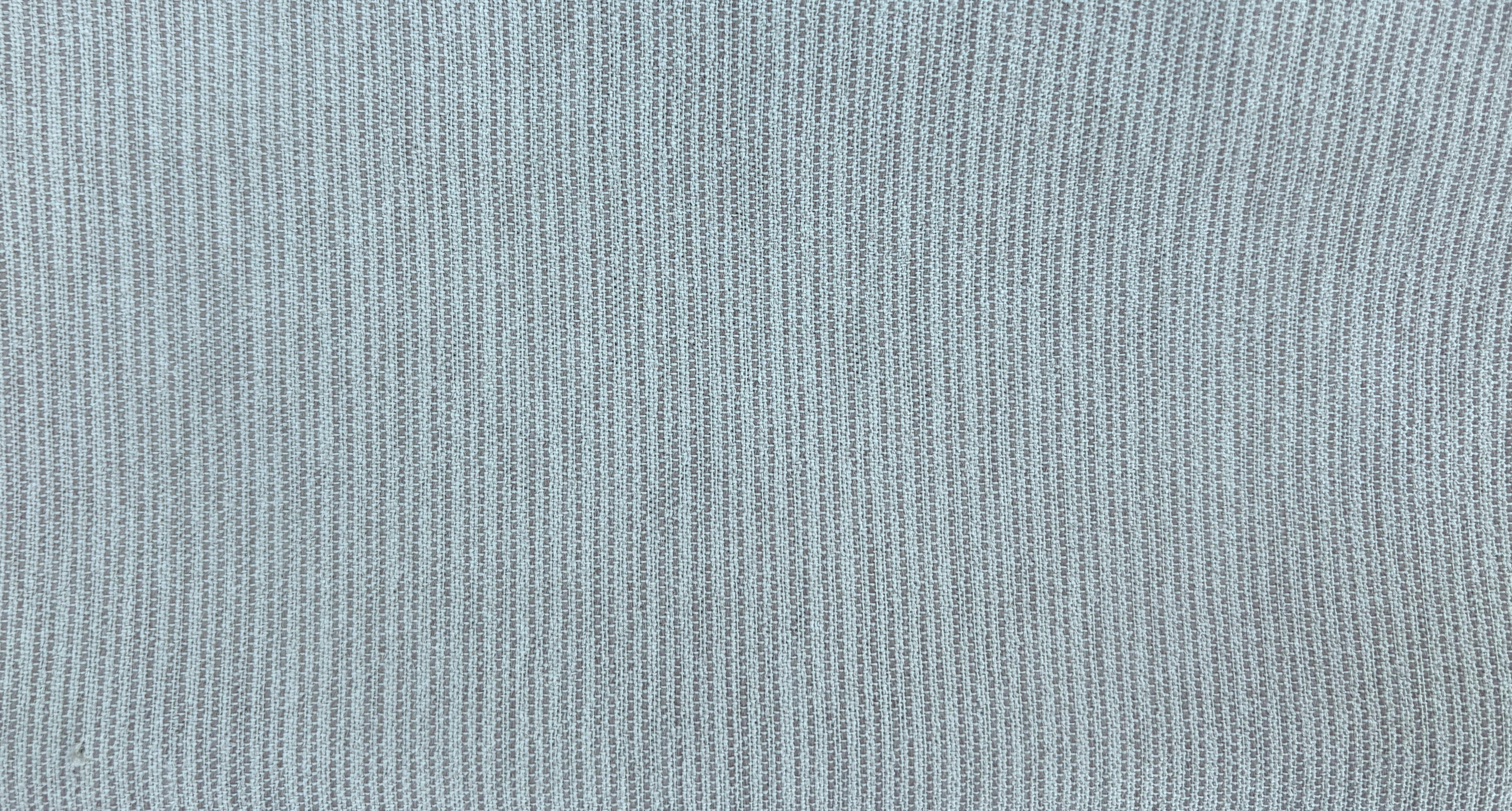 PERDELIQUEYOLANDA95726/01