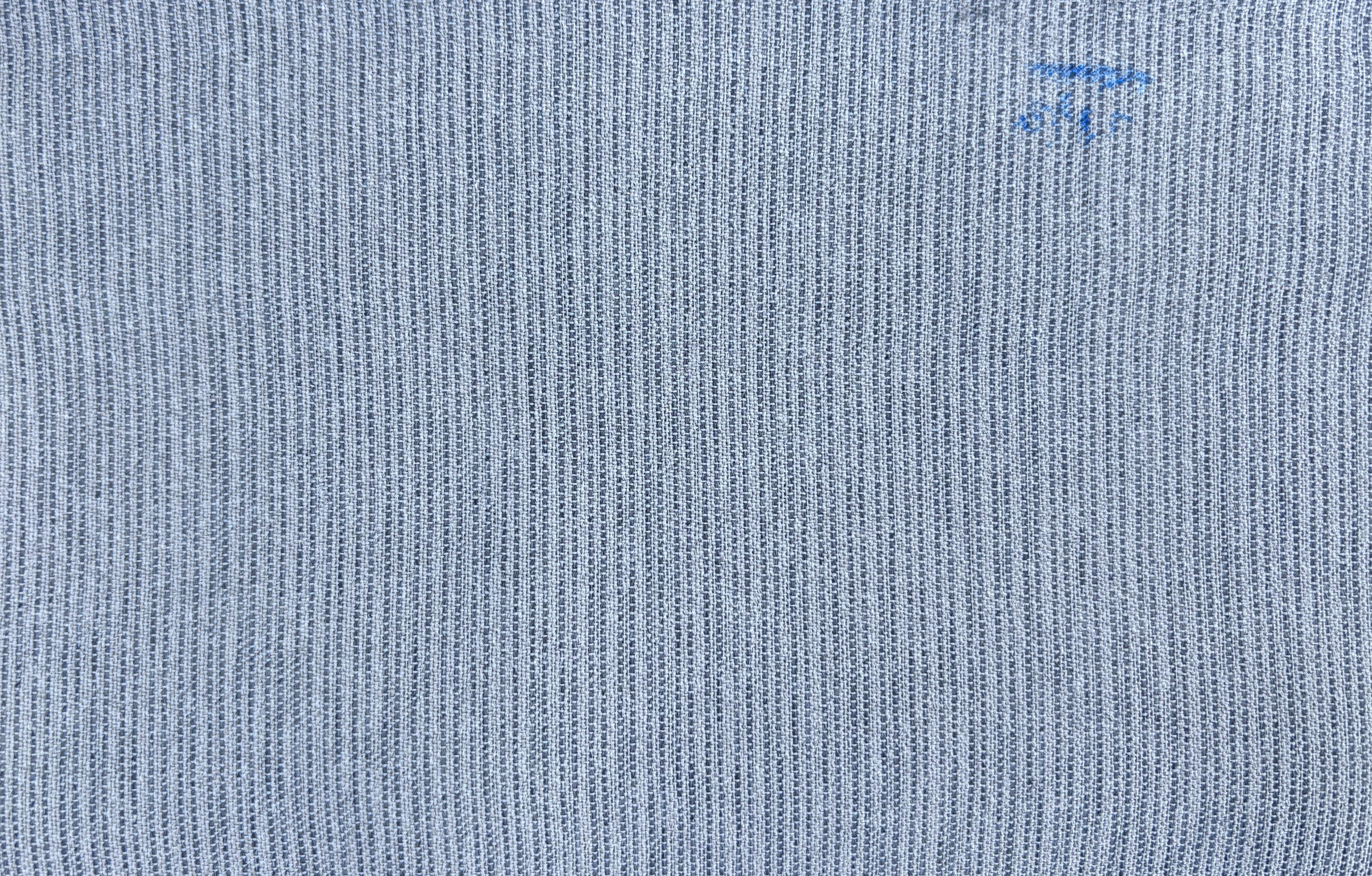 PERDELIQUEYOLANDA95726/09