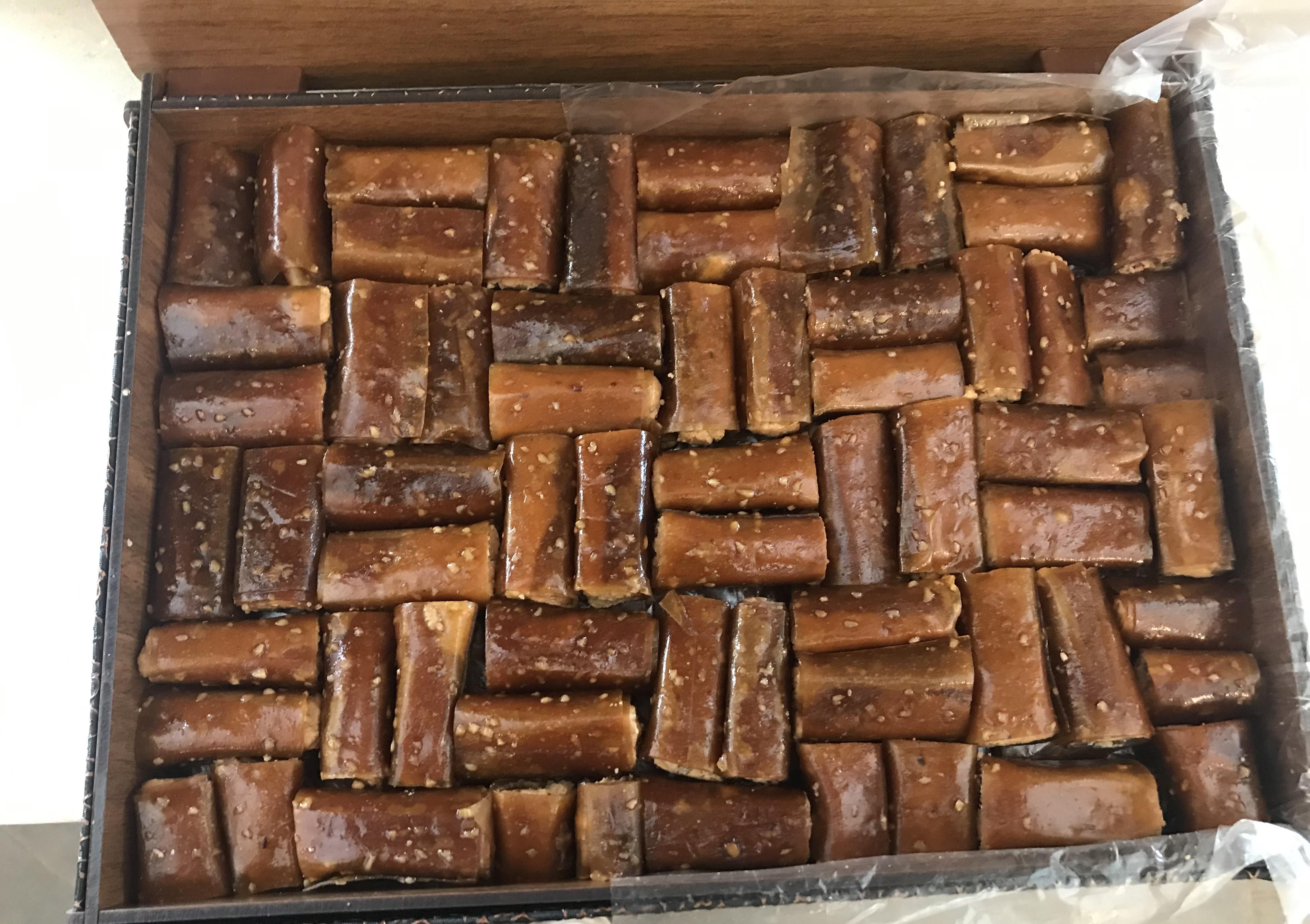 Hediyelik ahşap kutuda rulo pestilPestil