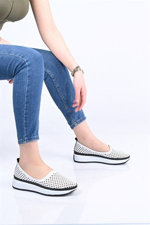 Bestello Bağcıksız Zımba Detaylı Poli Taban Hakiki Deri Casual 328-2040 Kadın Ayakkabı328-2040_BEYAZ_36Kadın Casual Ayakkabı