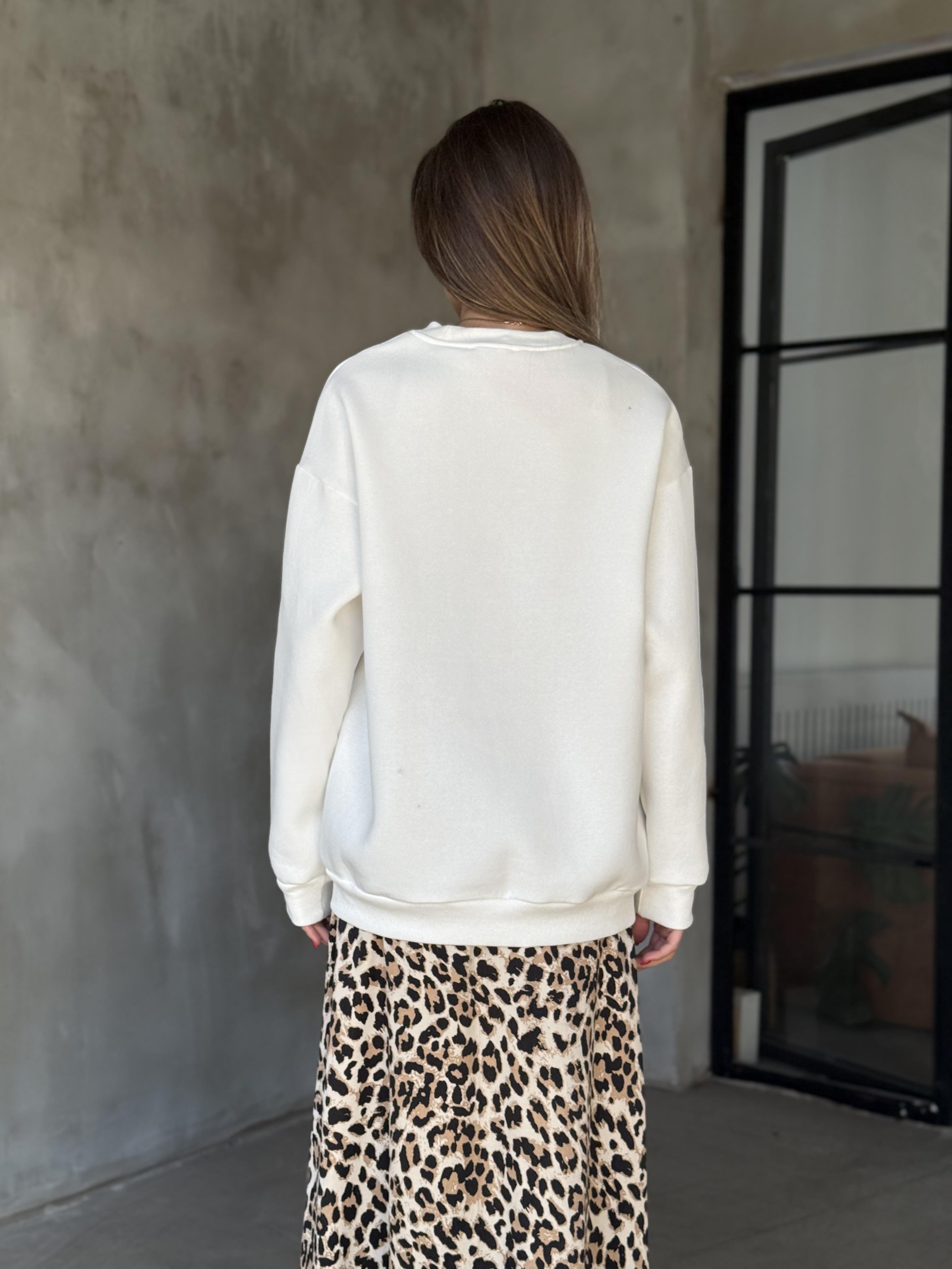 Amour Leo Nakışlı Sweatshirt Beyaz