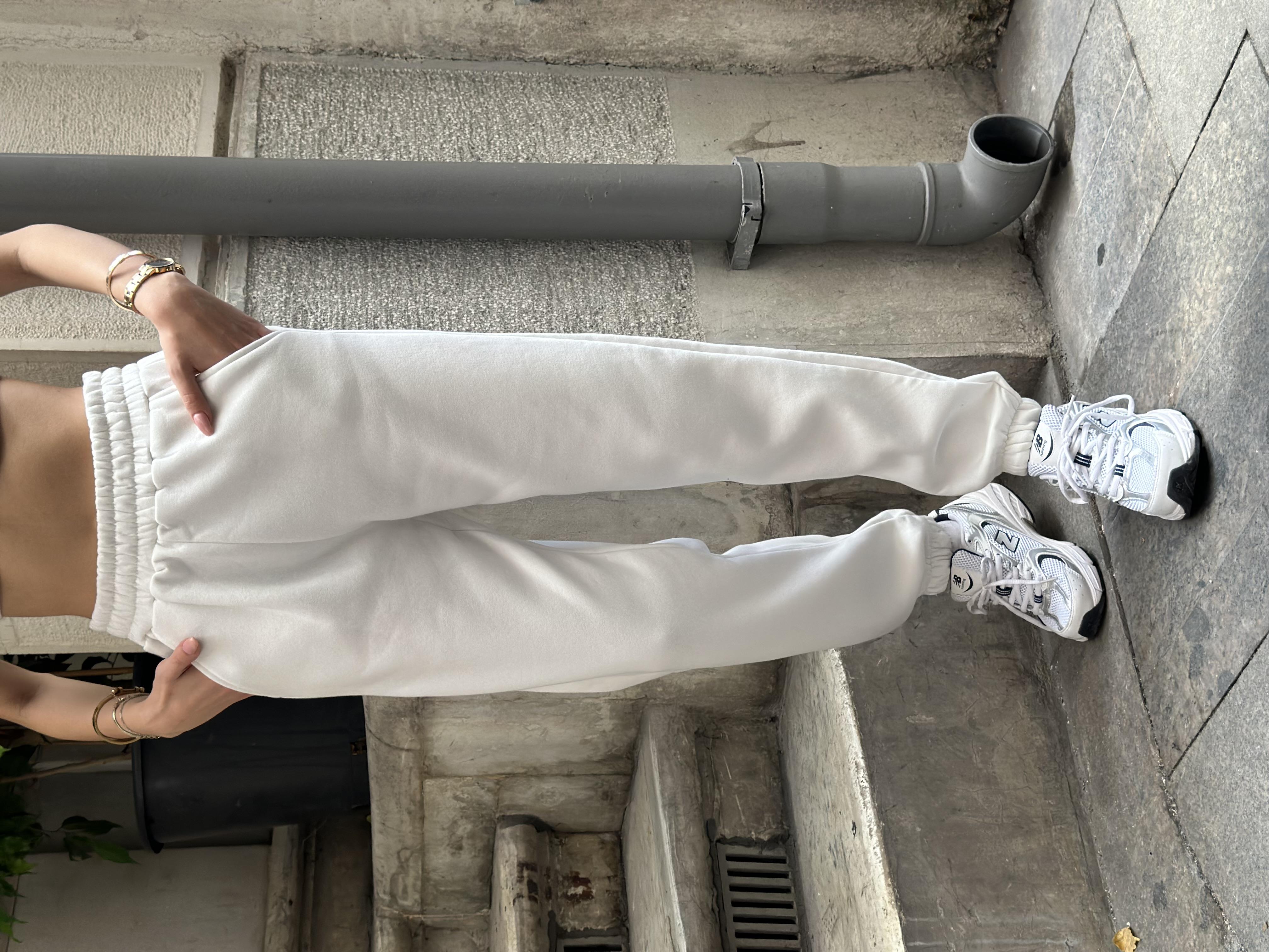 Beyaz Jogger Eşofman Altı
