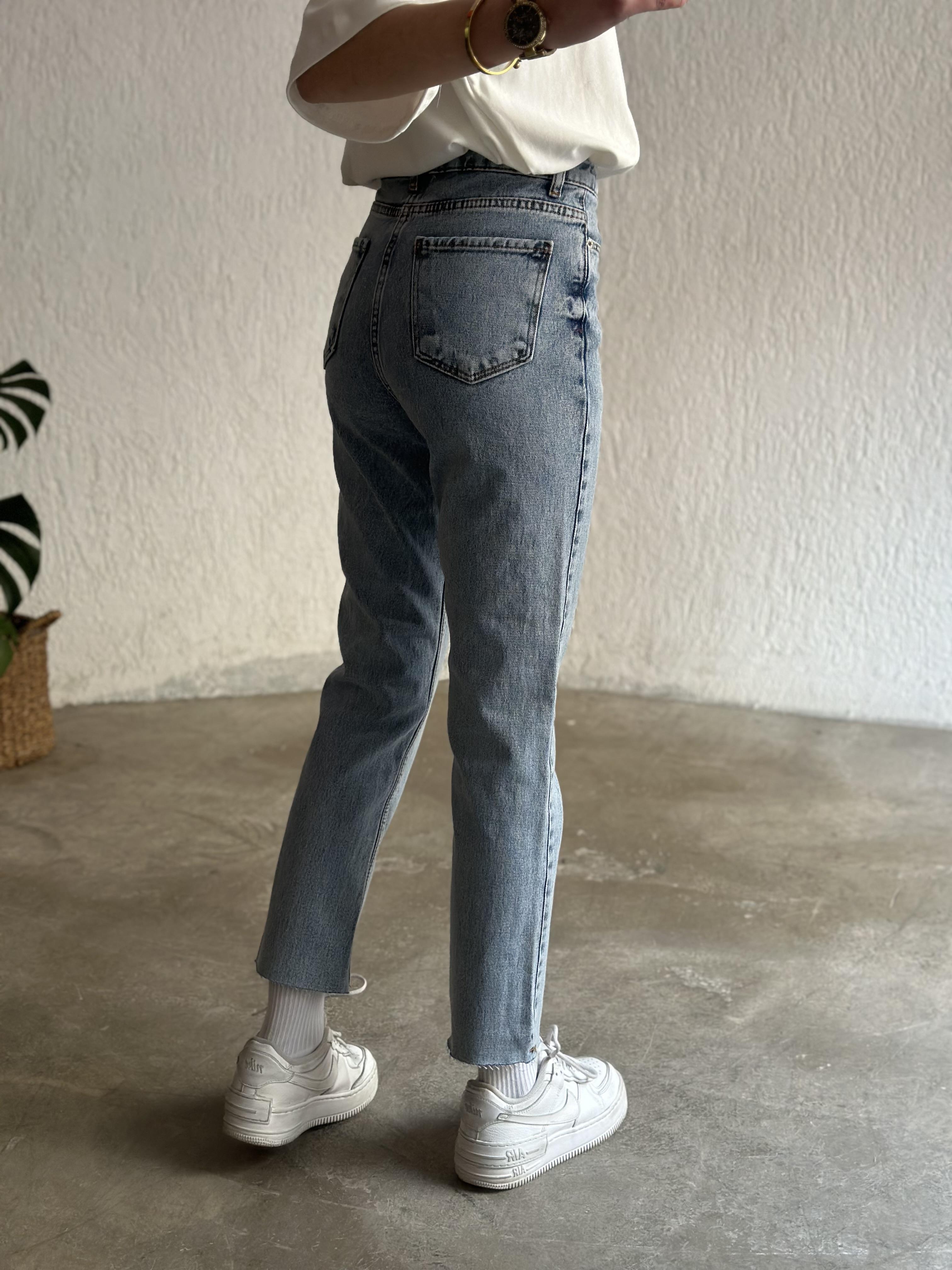 Crop Straight Fit Jean - Mavi