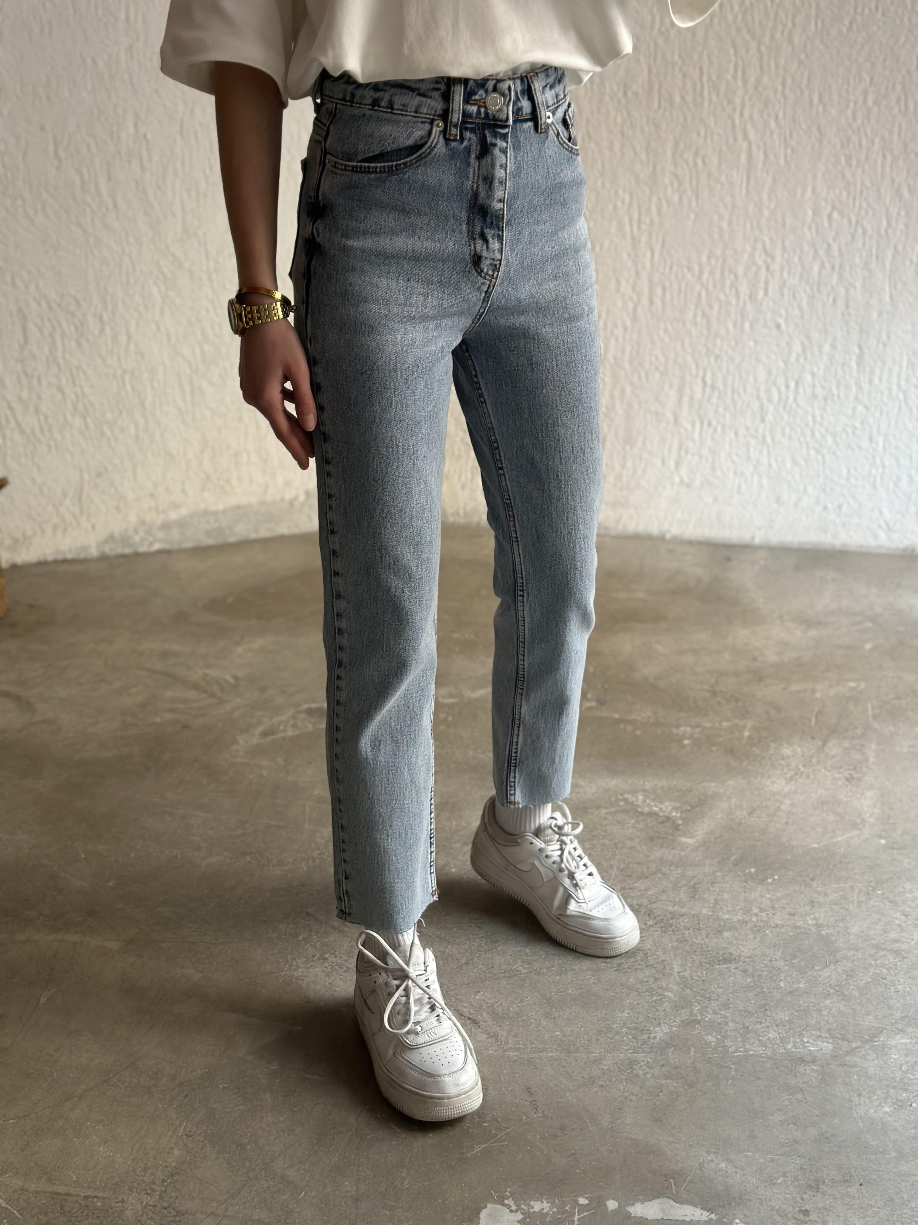 Crop Straight Fit Jean - Mavi