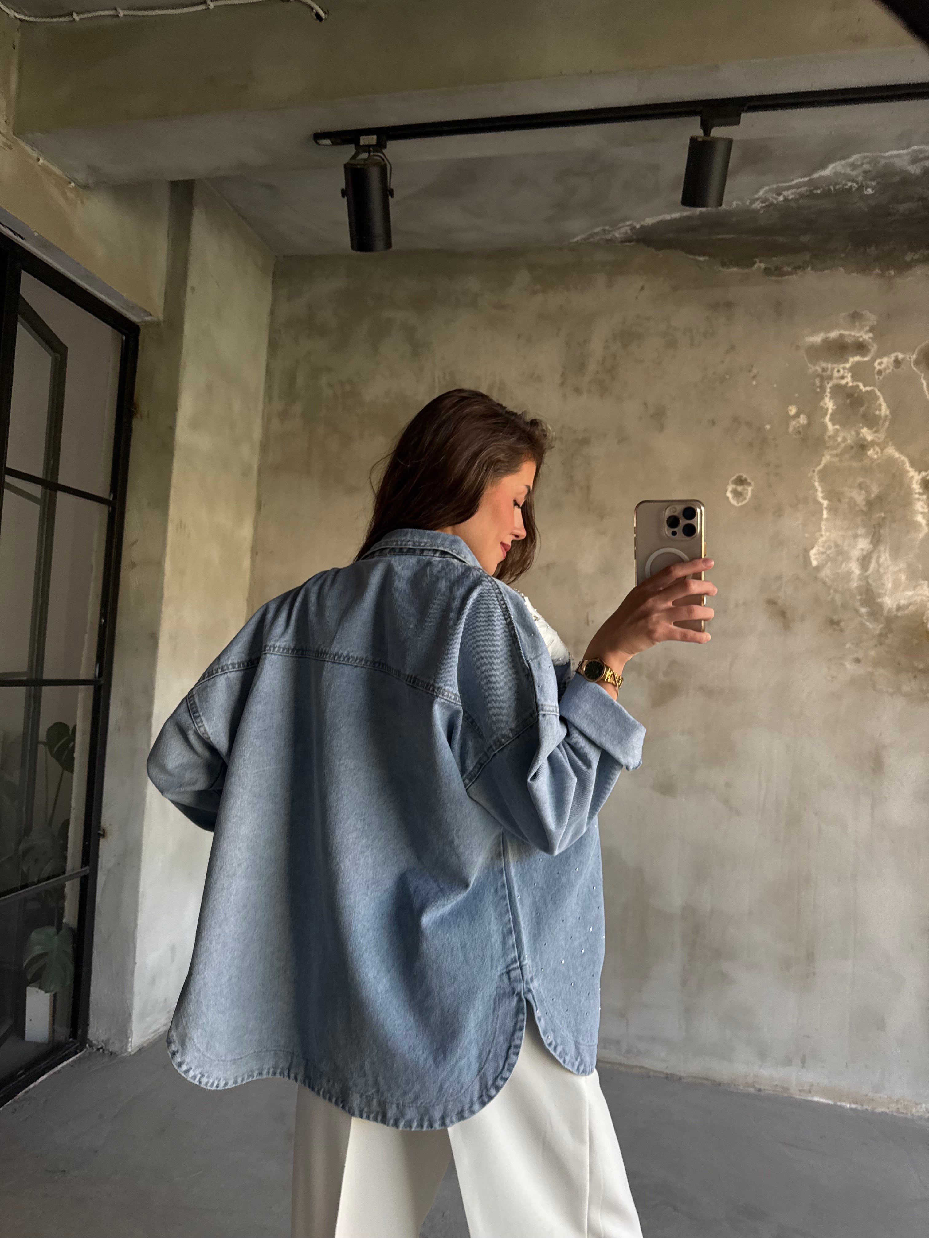 Denim Çiçek Nakışlı Ceket