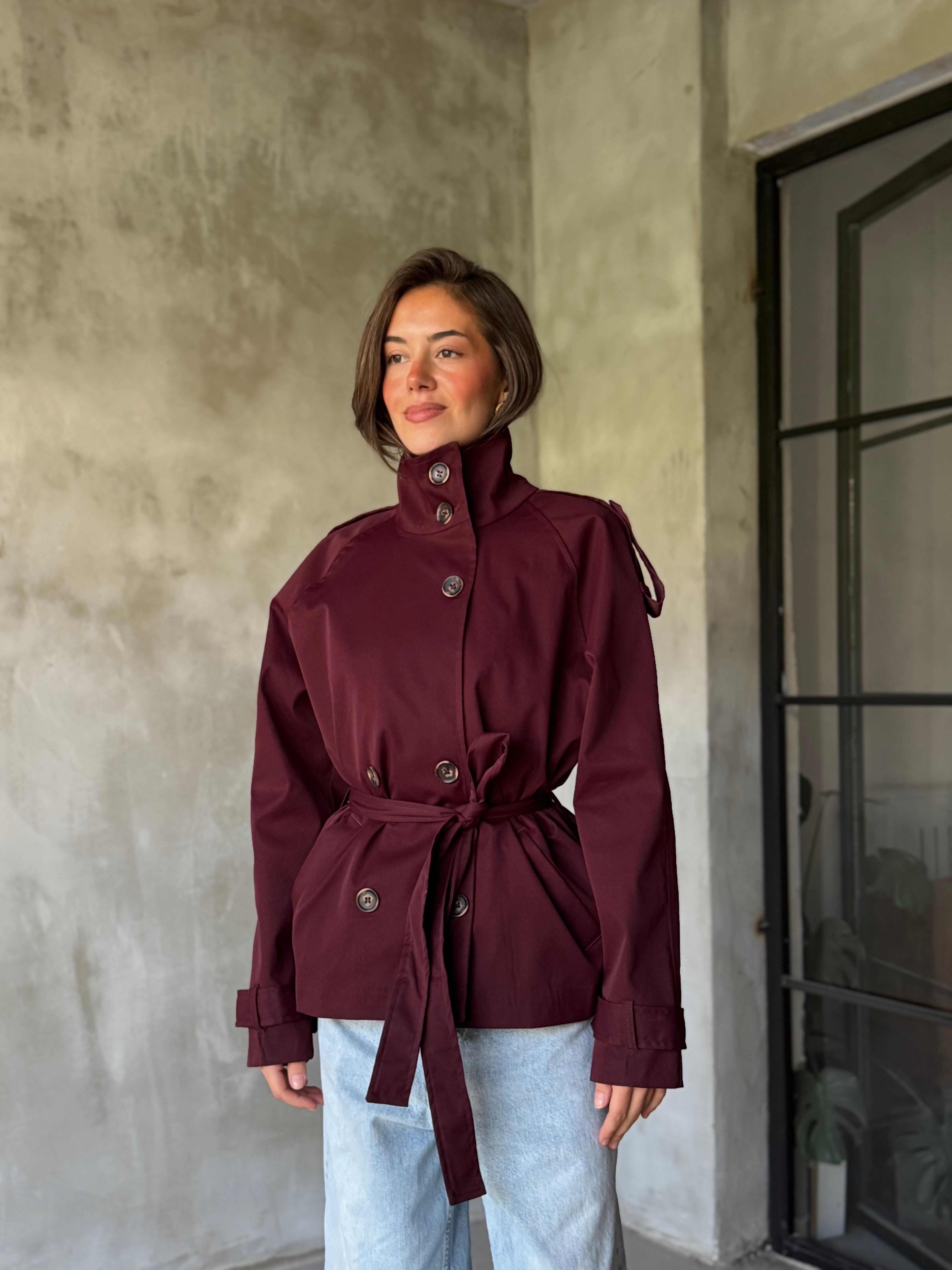 Dik Yaka Kuşaklı Trençkot - Bordo