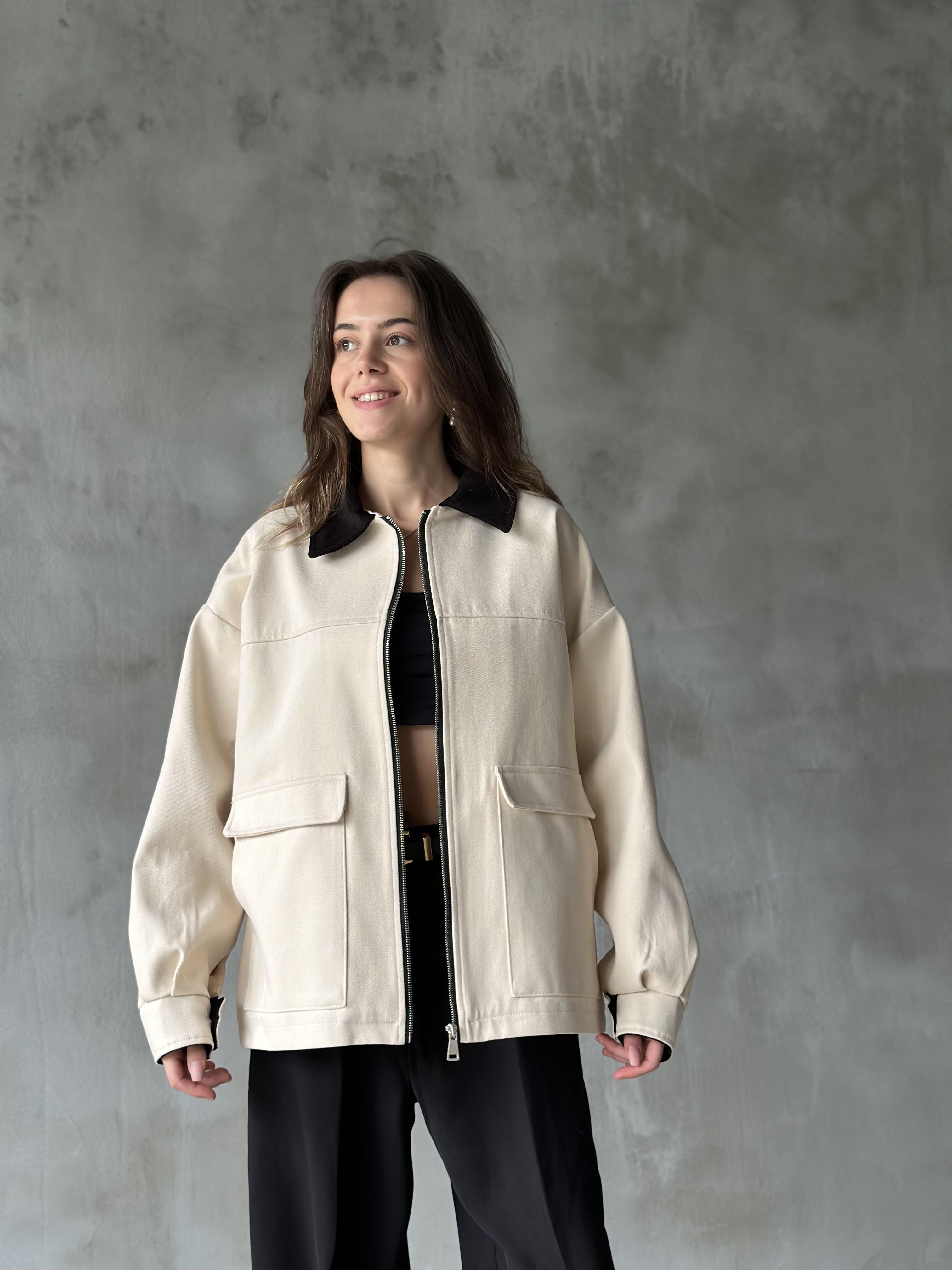 Gabardin Astarlı Kadife Yaka Ceket - Bej
