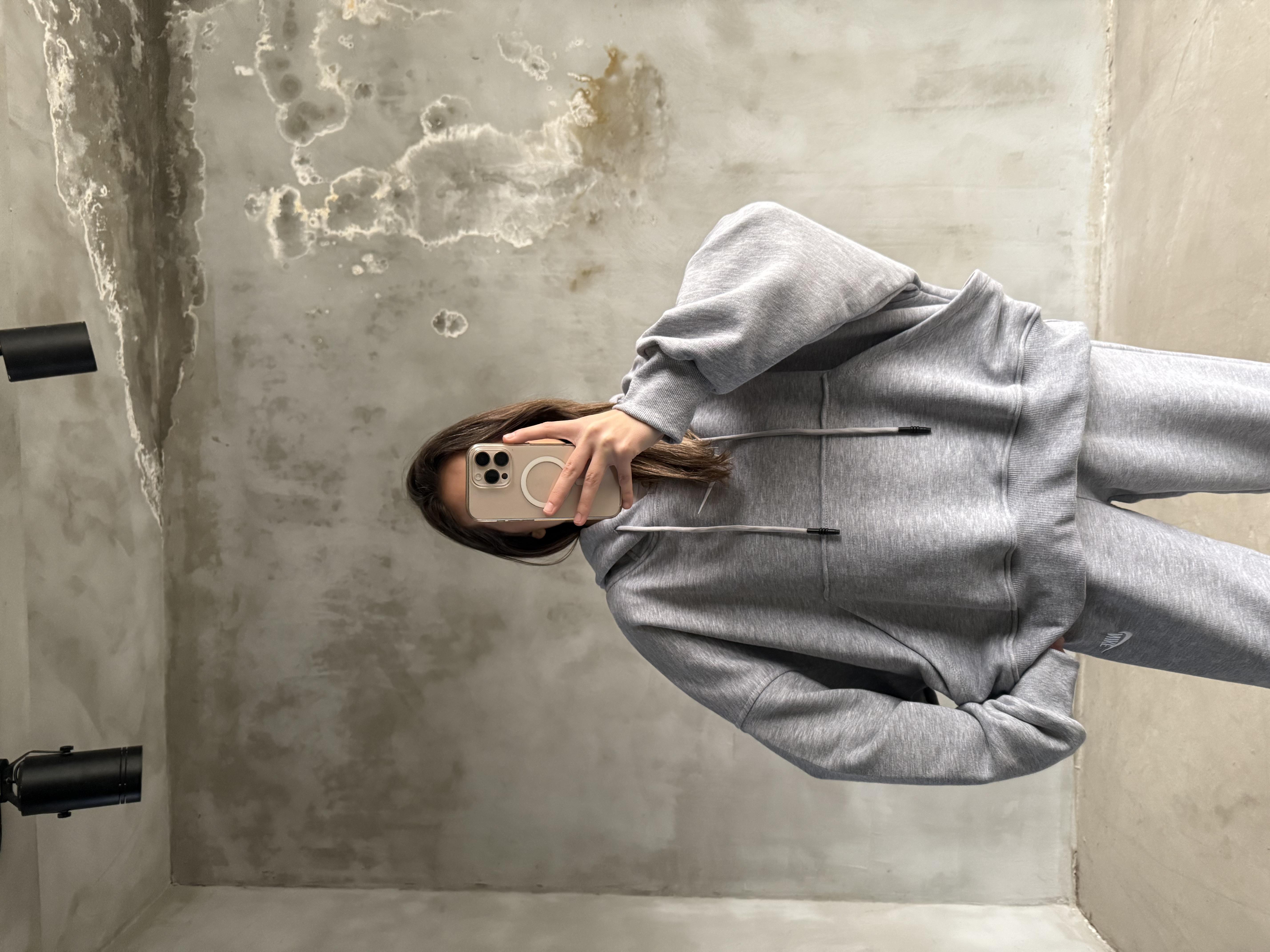 Gri Nakışlı Oversize Eşofman Takımı