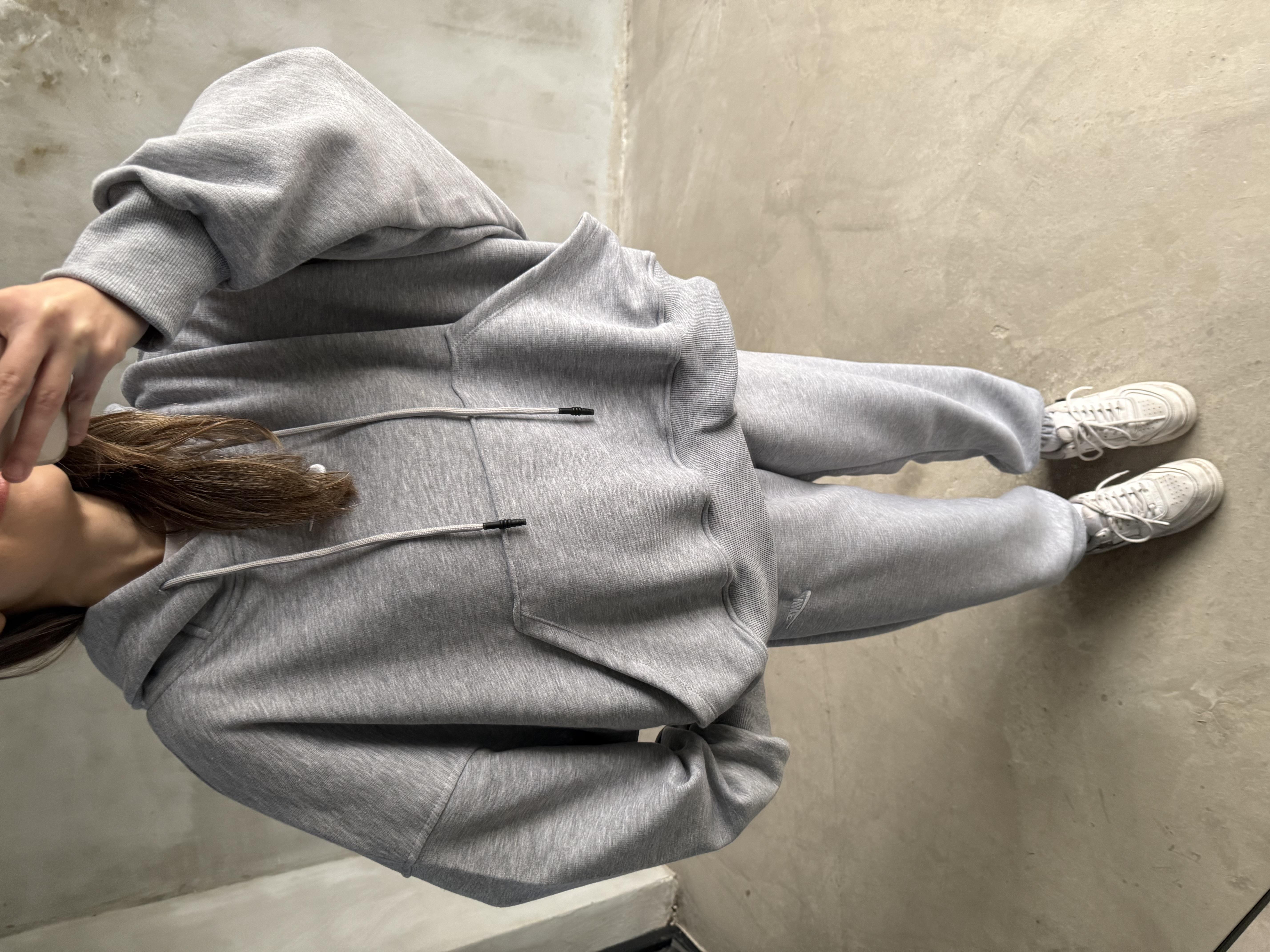 Gri Nakışlı Oversize Eşofman Takımı