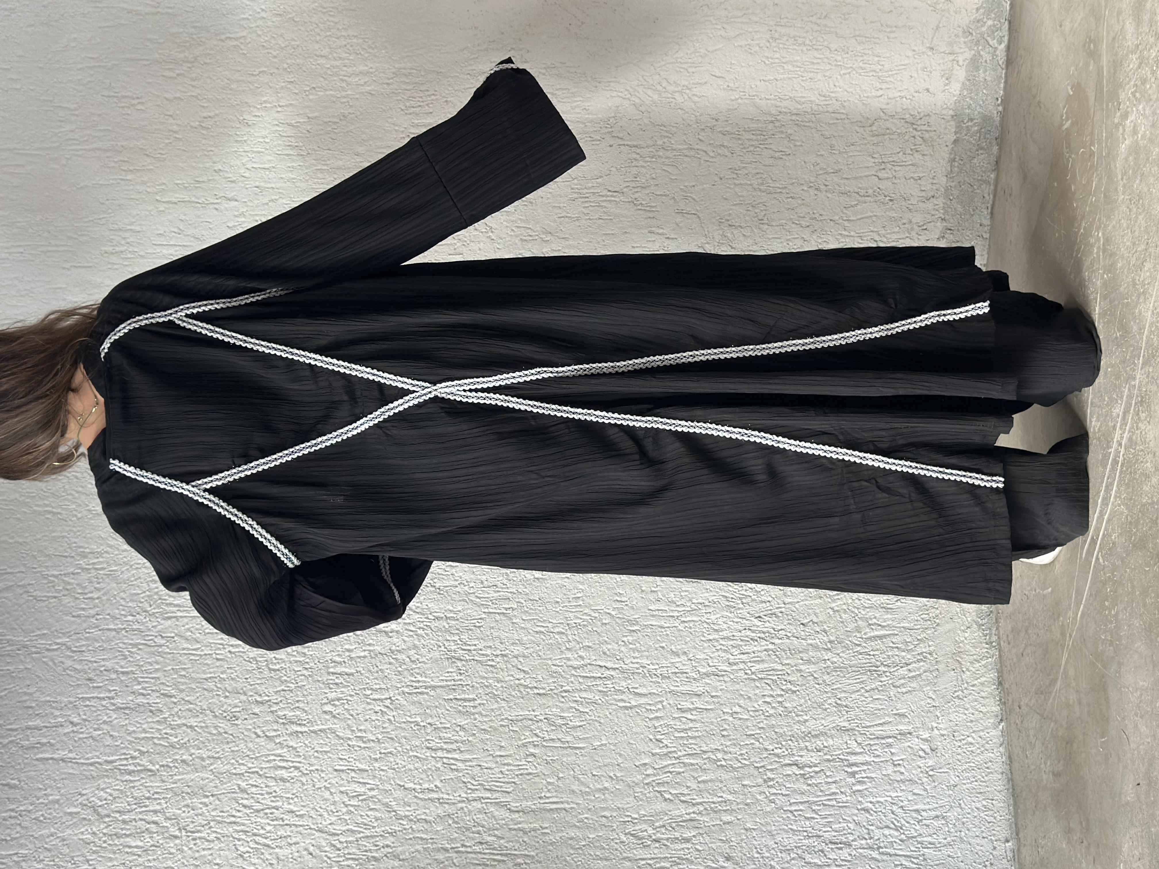 İşlemeli Gofre Maxi Kimono - Siyah