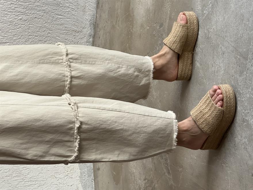 Kesik Detay Şalvar Pantolon - Bej