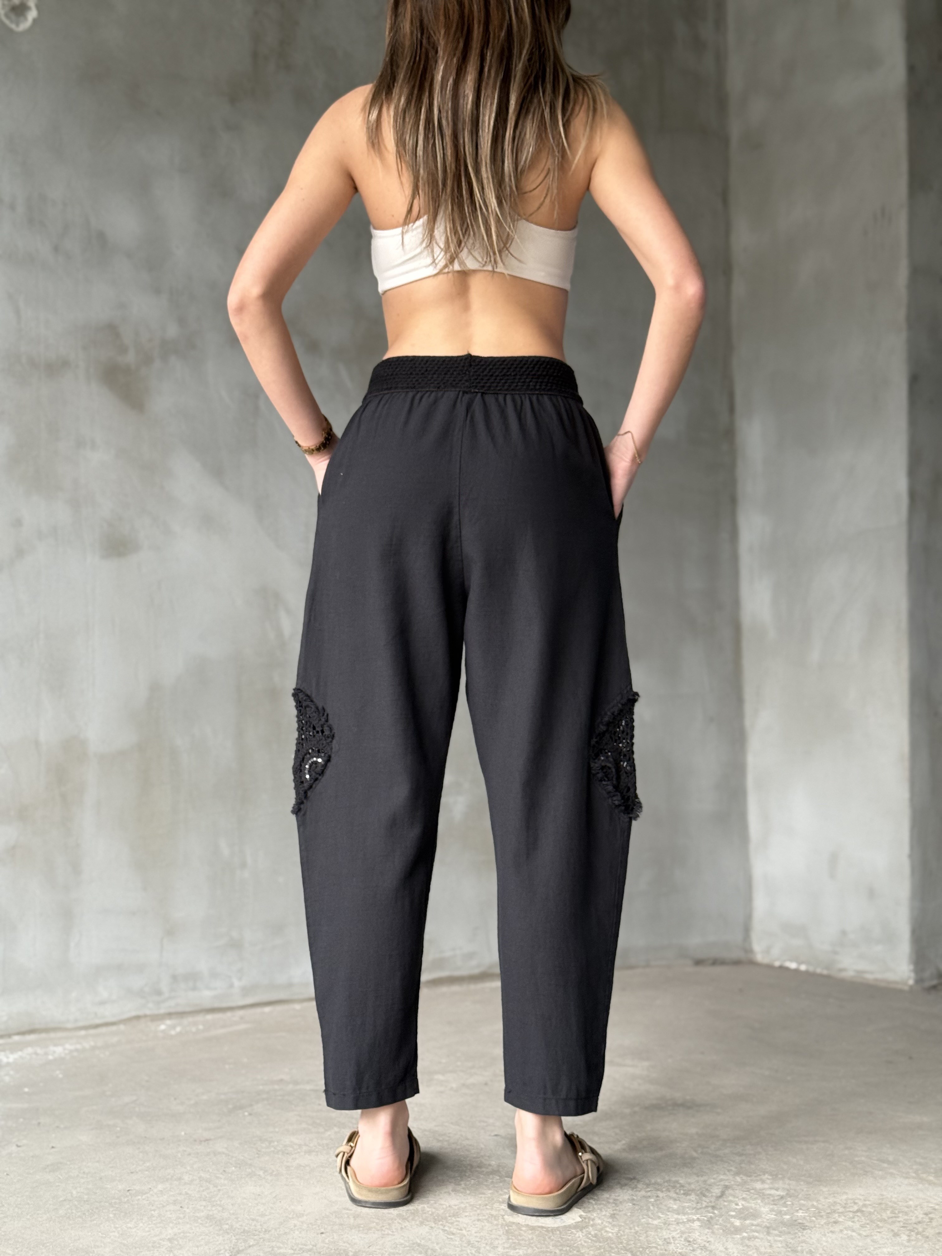 Keten Güpür Detay Pantolon - Siyah