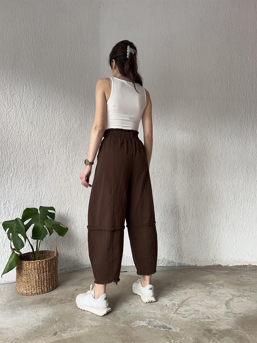 Kısa Crop Atlet