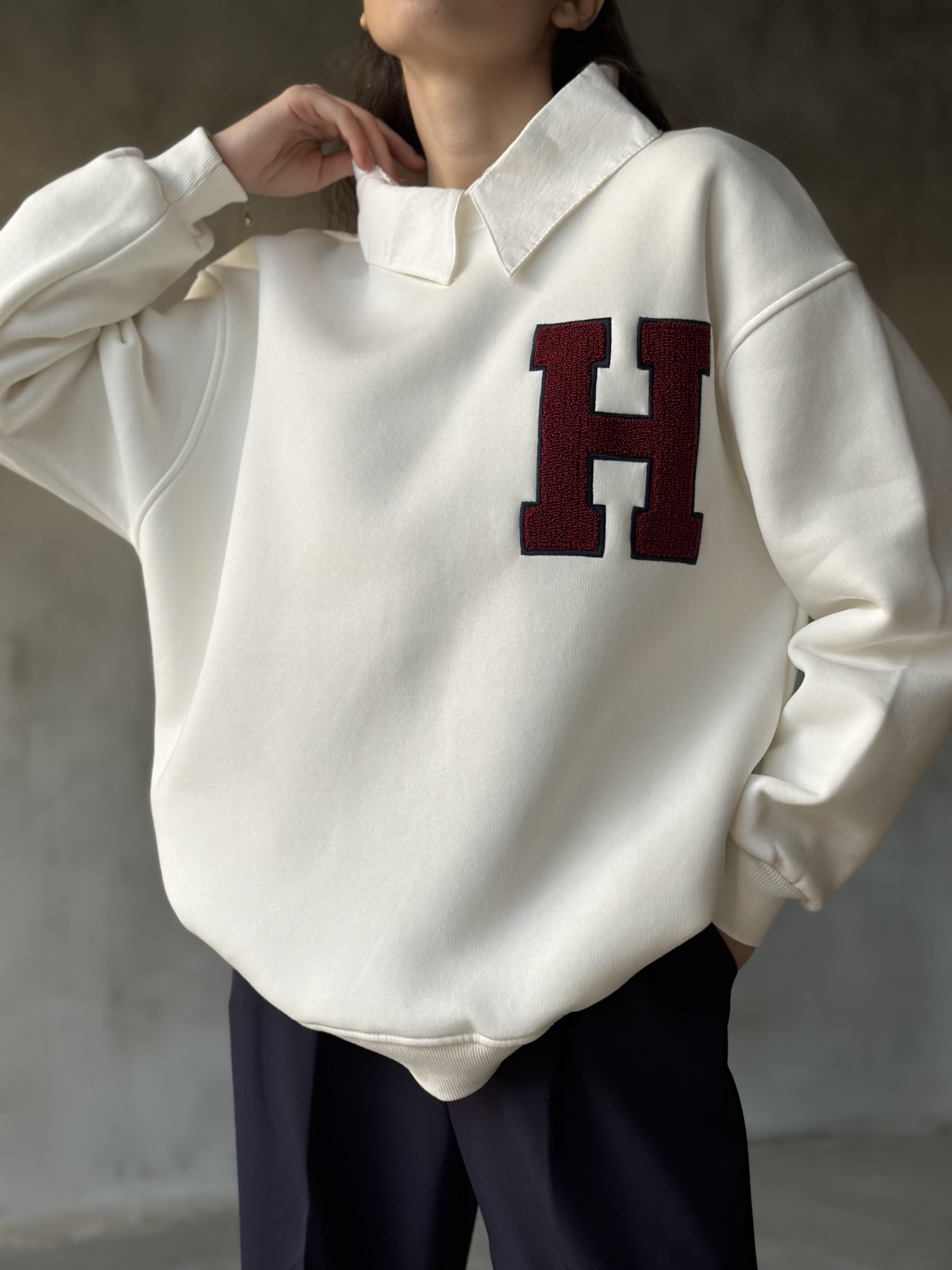 Kolej Nakışlı Oversize Sweatshirt - Beyaz