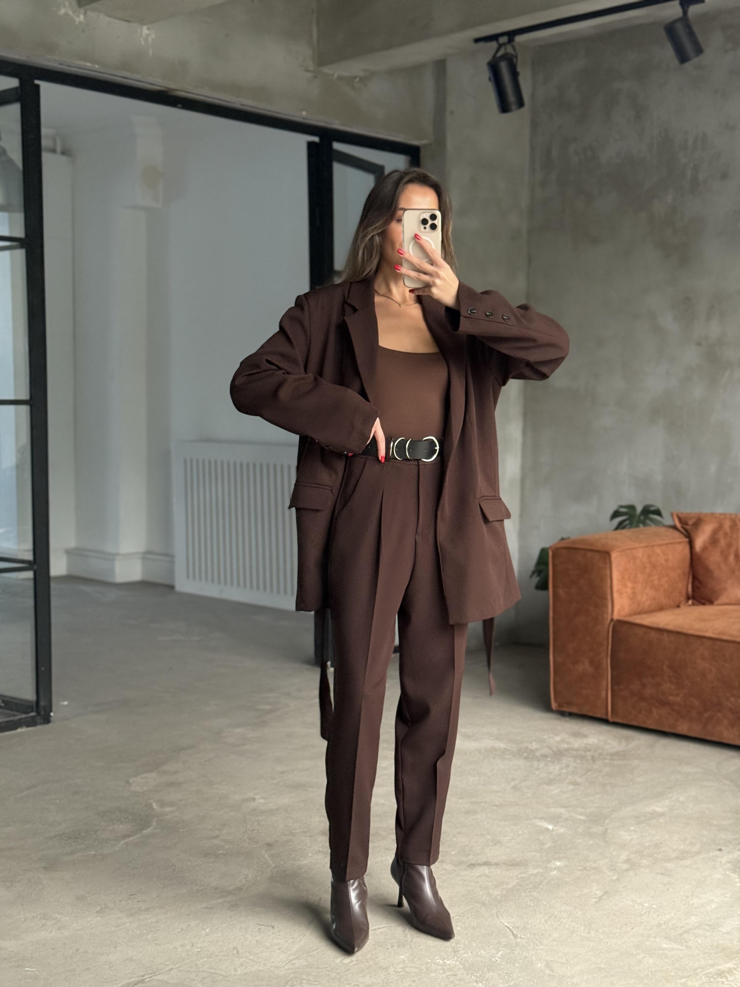 Kuşaklı Blazer Havuç Pantolon Takım - Kahverengi