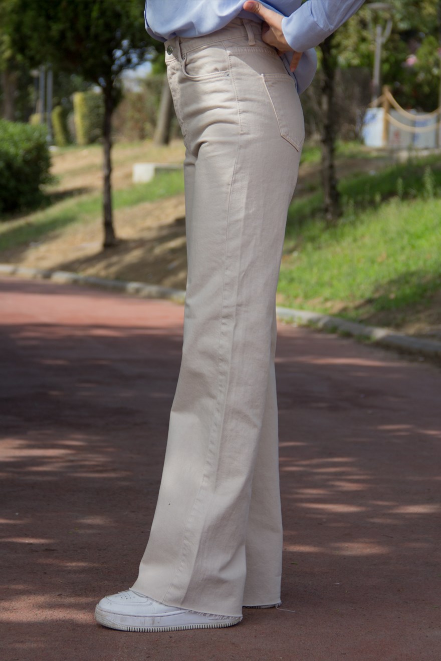 Lazer Kesim Straight Jean - Krem