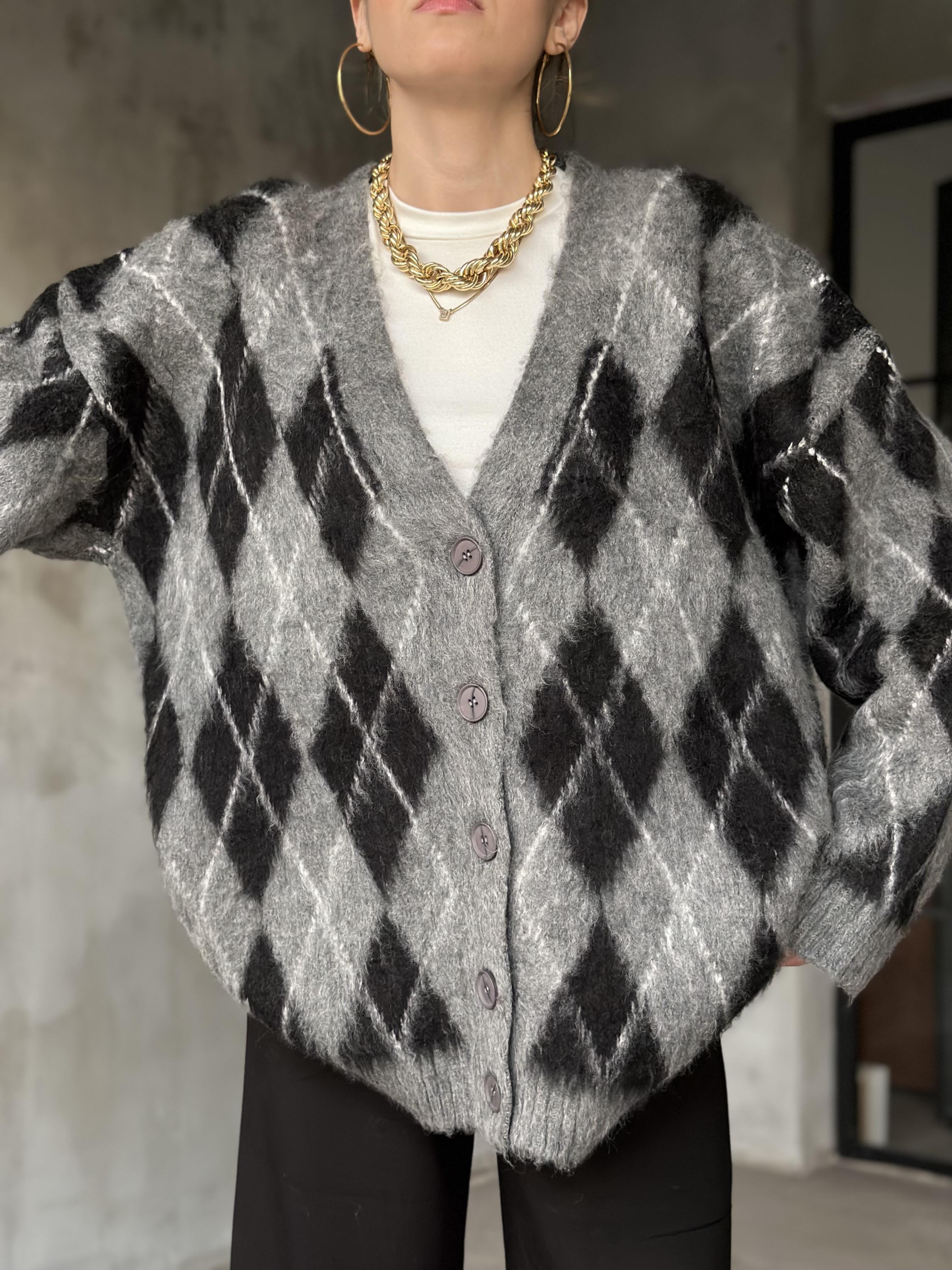 Oversize Gri Siyah Baklava Desenli Hırka